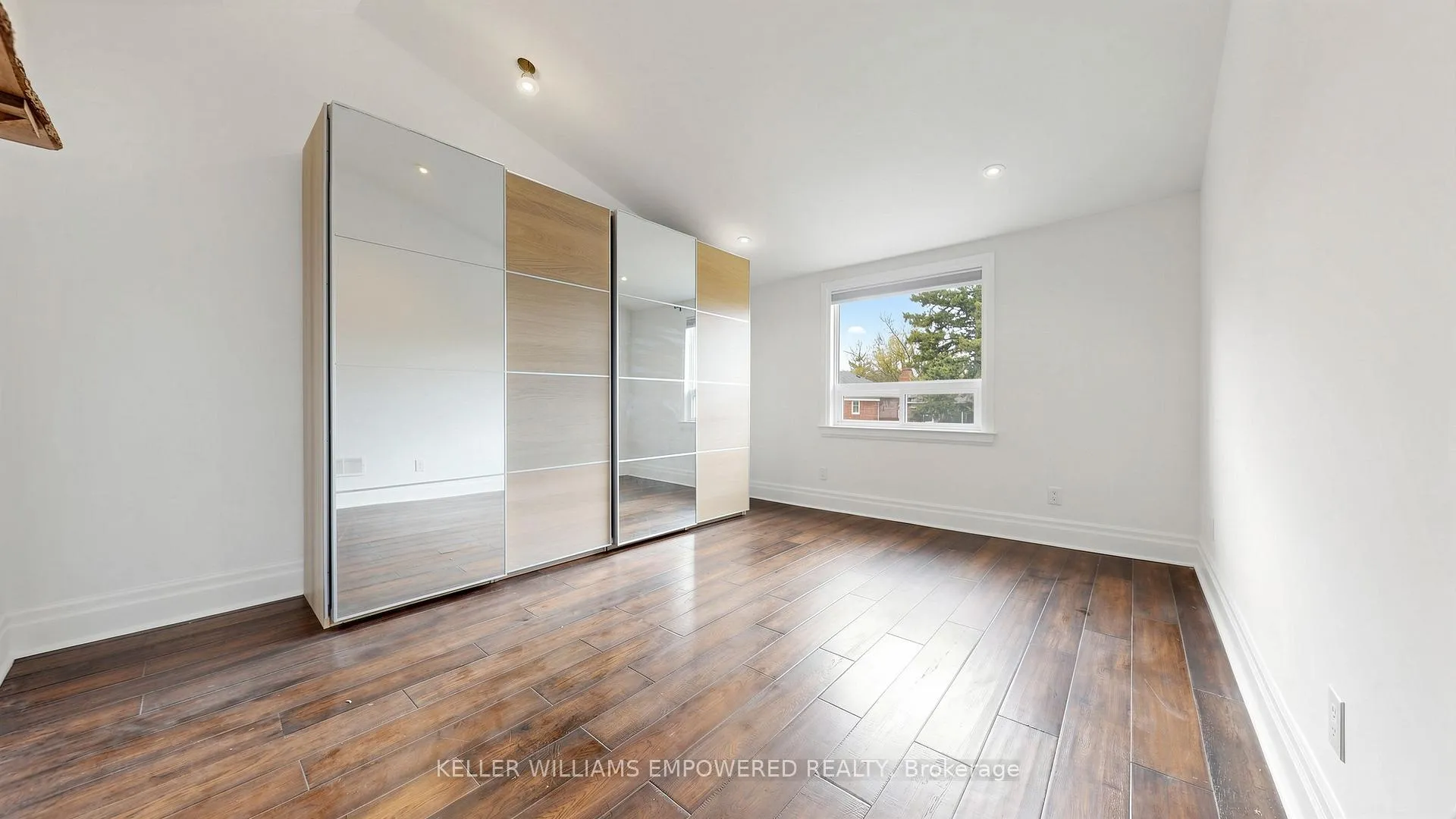 Photo 38 of 82 Billings Avenue, Toronto, Greenwood-Coxwell — HOMEH