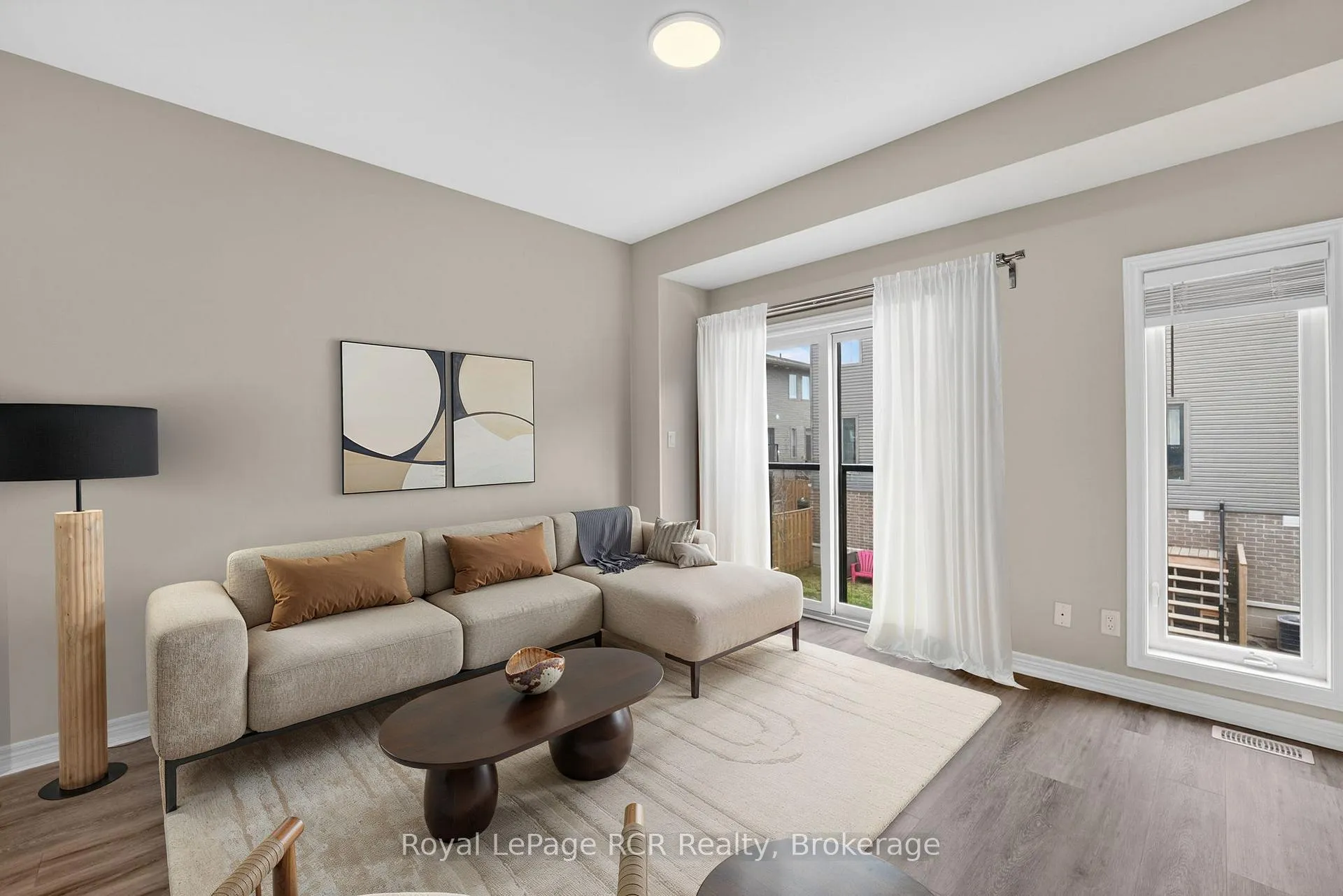 Photo 14 of 45 Winters Crescent, Collingwood — HOMEH