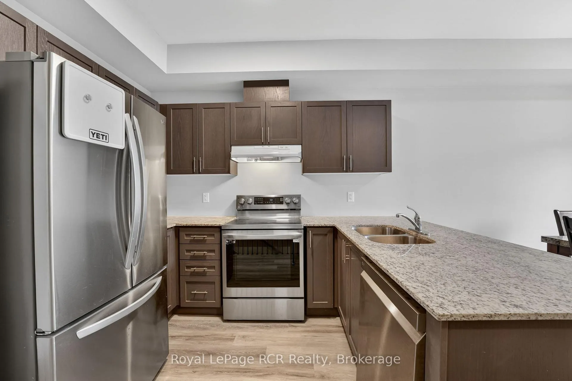 Photo 17 of 45 Winters Crescent, Collingwood — HOMEH
