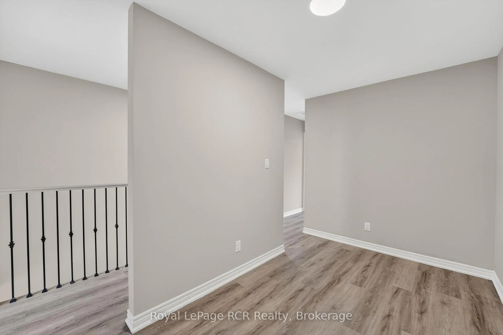 Photo 32 of 45 Winters Crescent, Collingwood — HOMEH