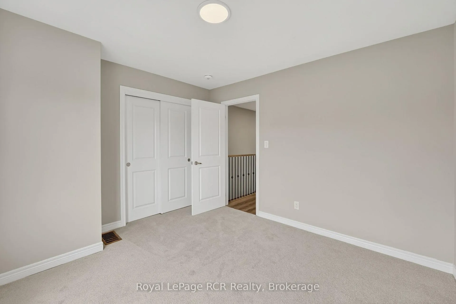 Photo 38 of 45 Winters Crescent, Collingwood — HOMEH