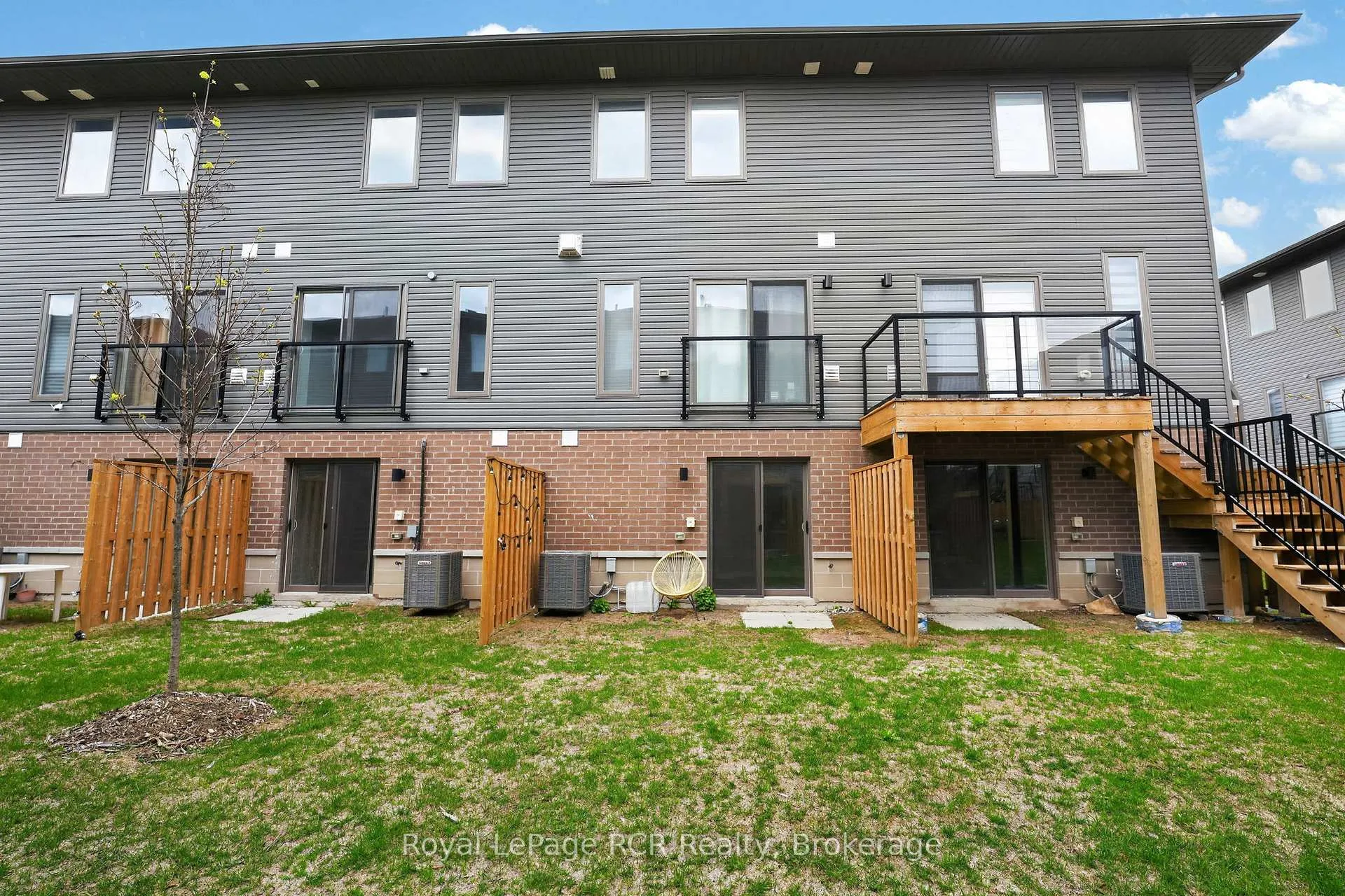 Photo 47 of 45 Winters Crescent, Collingwood — HOMEH
