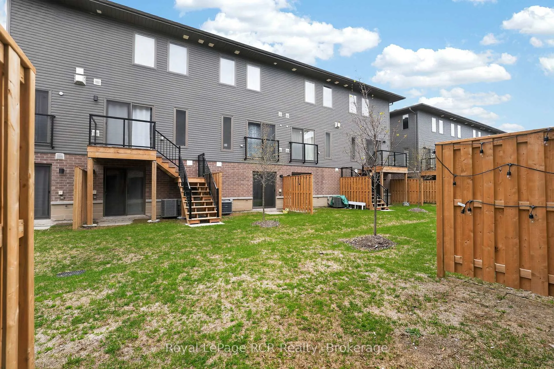 Photo 48 of 45 Winters Crescent, Collingwood — HOMEH