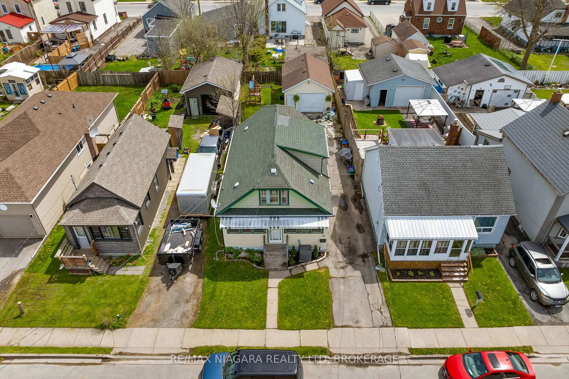 Photo 24 of 35 Deere Street, Welland, Lincoln/Crowland — HOMEH