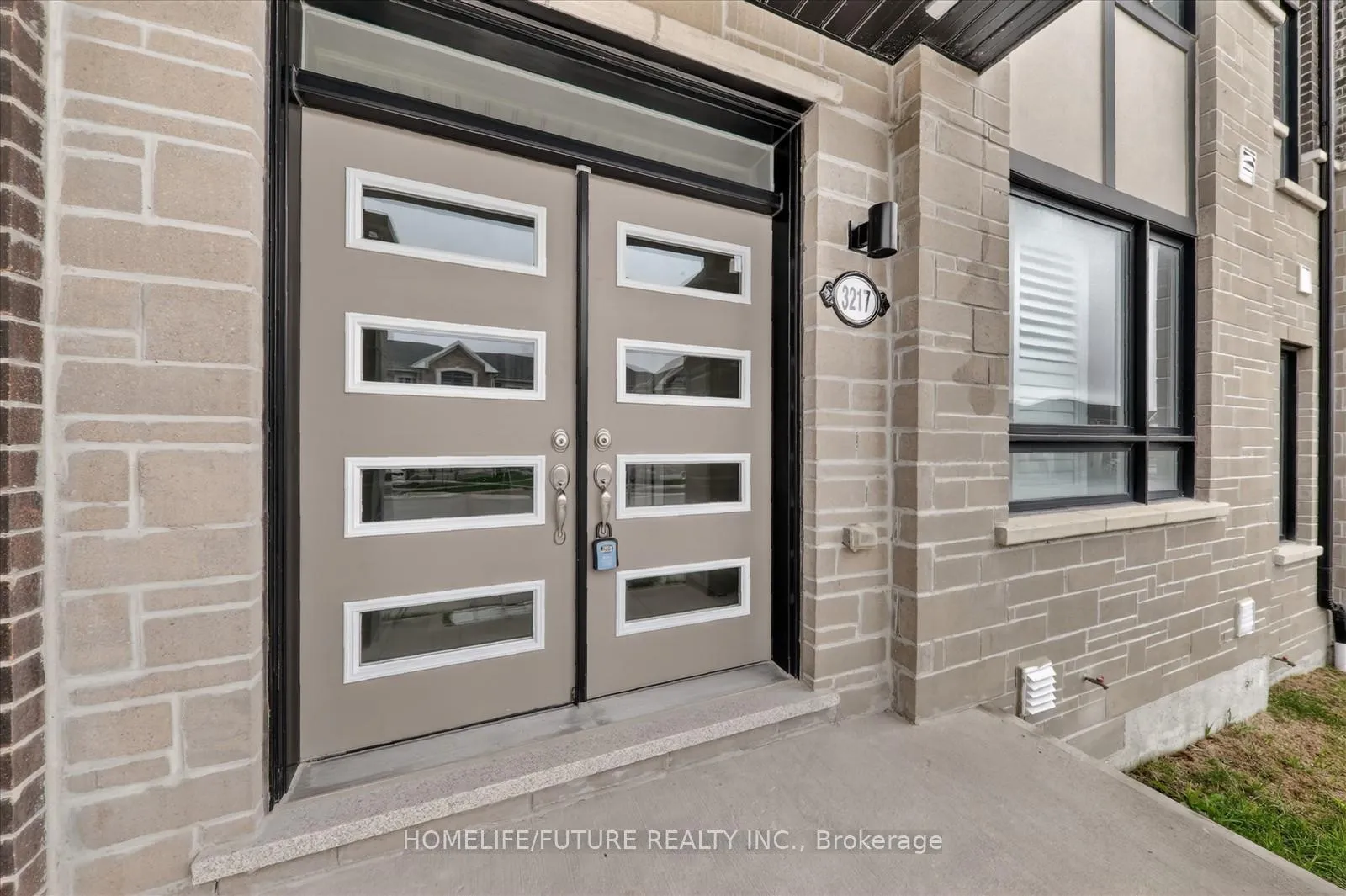 Photo 4 of 3217 Brigadier Avenue, Pickering, Rural Pickering — HOMEH