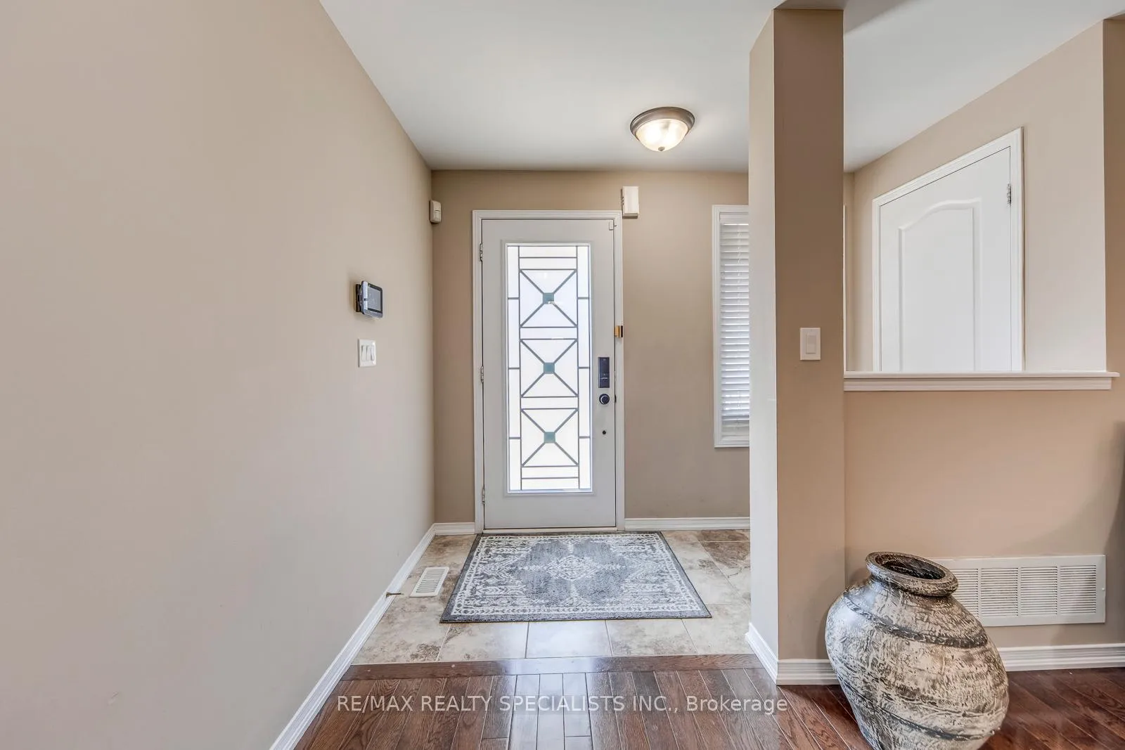 Photo 4 of 71 Summerside Avenue, Whitby, Taunton North — HOMEH