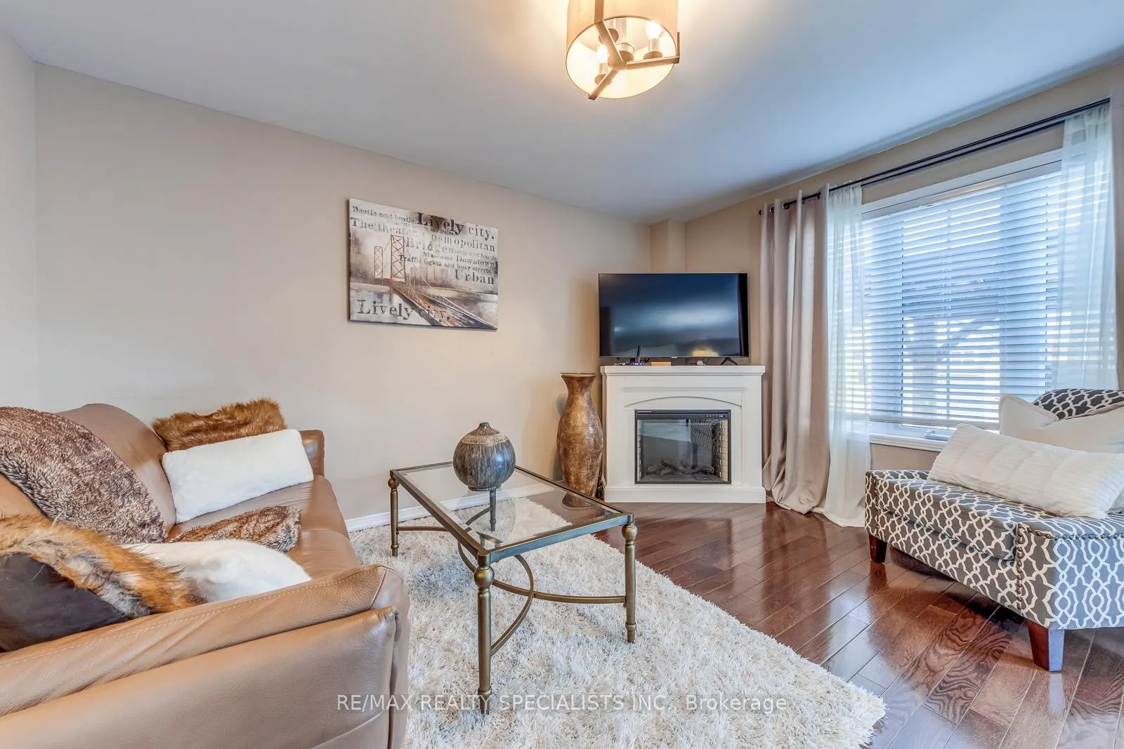 Photo 11 of 71 Summerside Avenue, Whitby, Taunton North — HOMEH