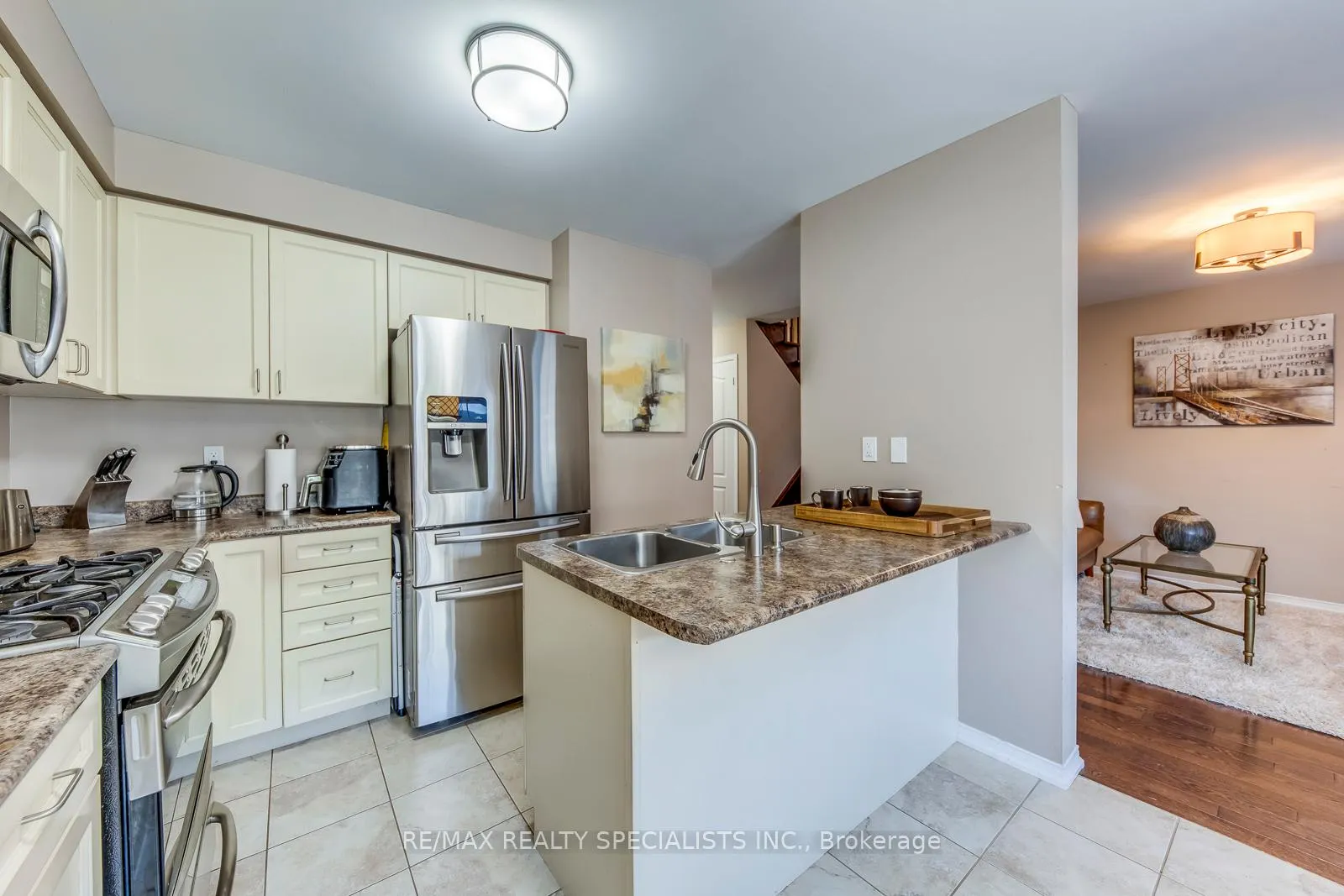Photo 18 of 71 Summerside Avenue, Whitby, Taunton North — HOMEH