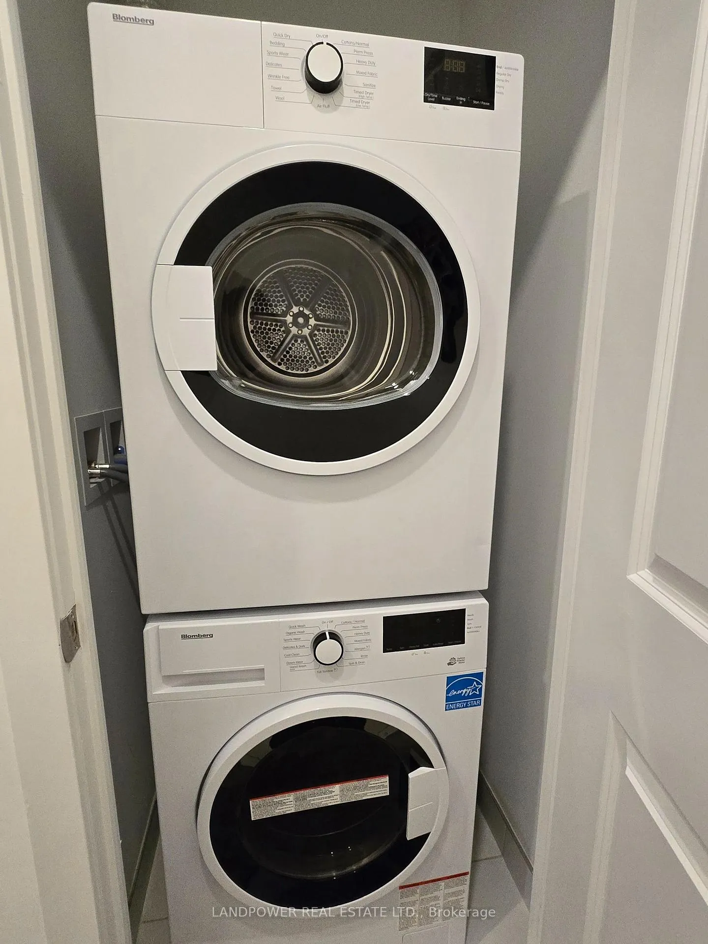 Photo 6 of Unit 5508, 395 Bloor Street E, Toronto, Rosedale-Moore Park — HOMEH
