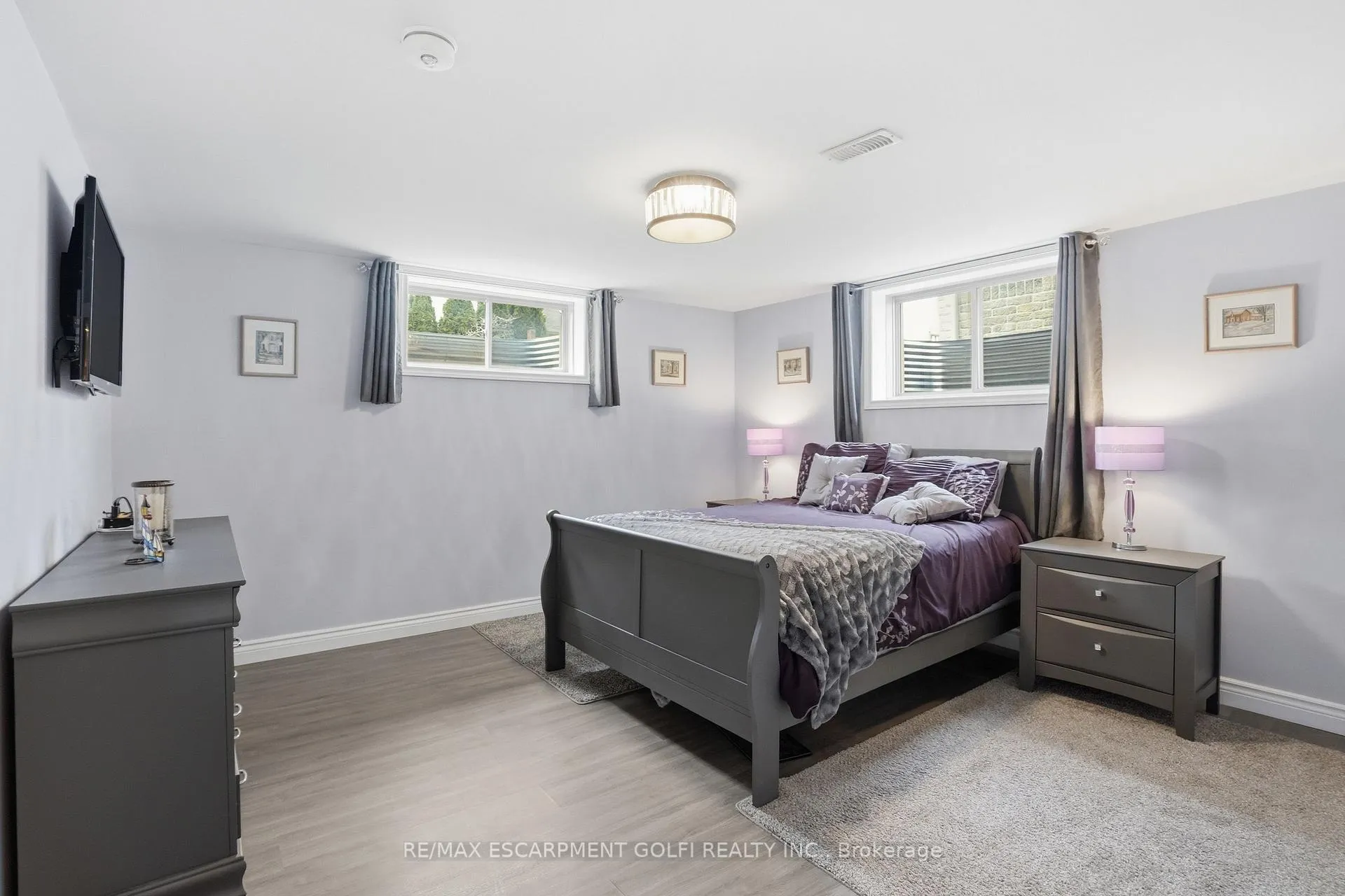 Photo 28 of 35 Patten Drive, Brant, South Dumfries — HOMEH