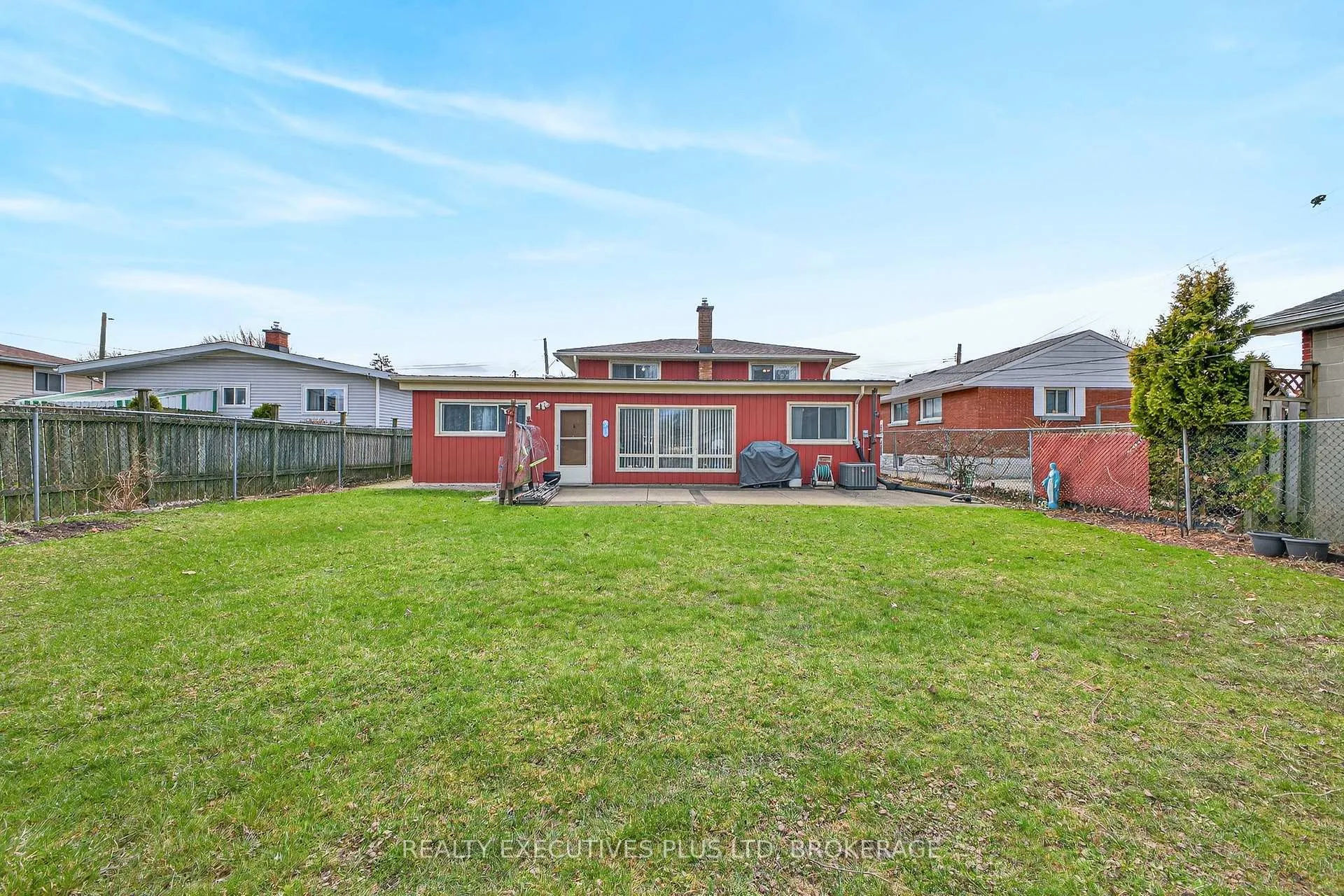 Photo 7 of 6465 Wendy Drive, Niagara Falls, Oldfield — HOMEH