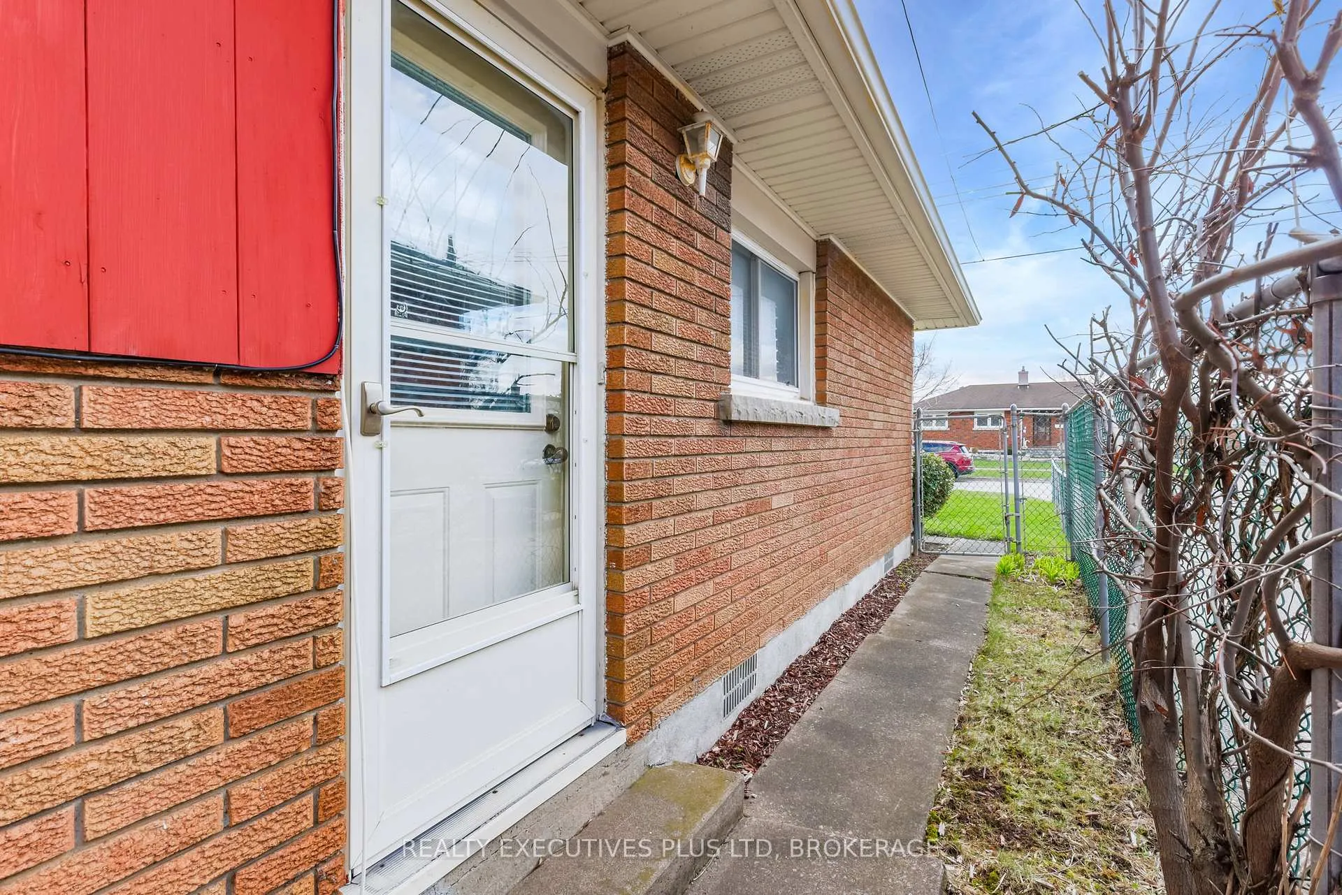 Photo 9 of 6465 Wendy Drive, Niagara Falls, Oldfield — HOMEH