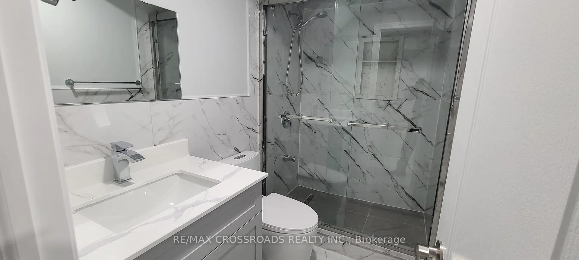 Photo 17 of 69 Bluebell Crescent, Whitby, Lynde Creek — HOMEH