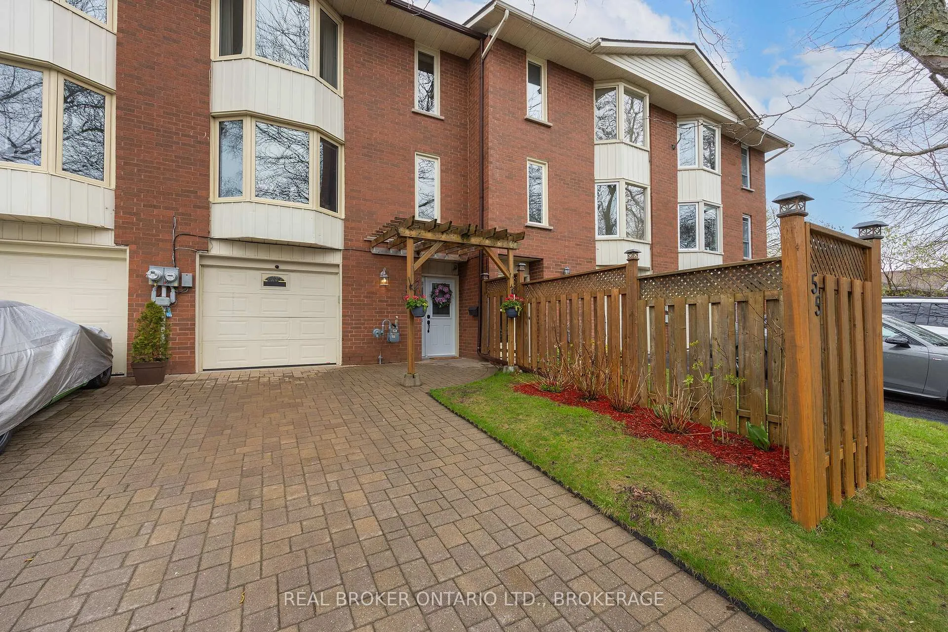 Photo 2 of 55 Limeridge Drive, Kingston, Kingston East (Incl Barret Crt) — HOMEH