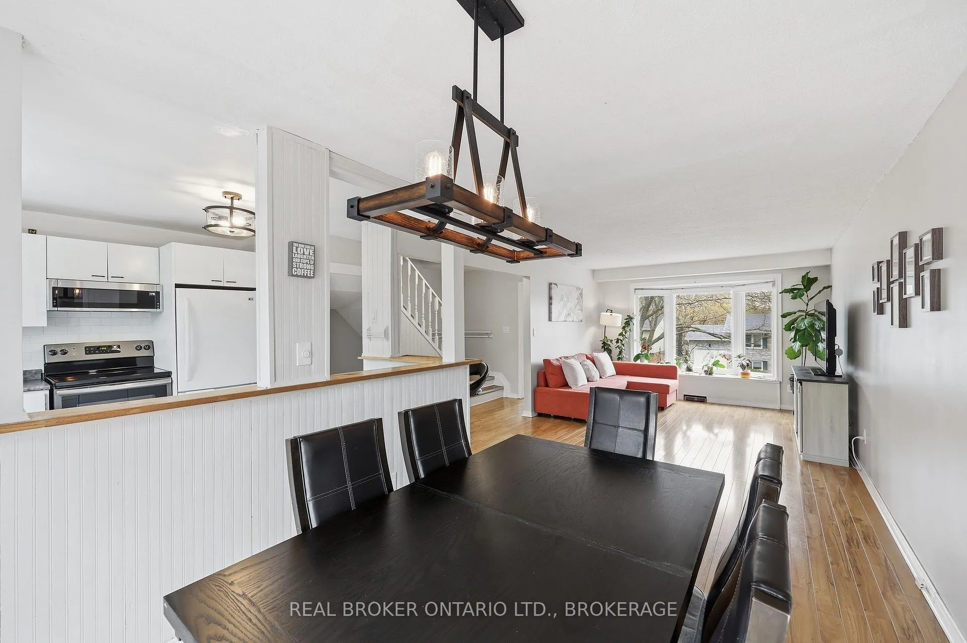 Photo 8 of 55 Limeridge Drive, Kingston, Kingston East (Incl Barret Crt) — HOMEH