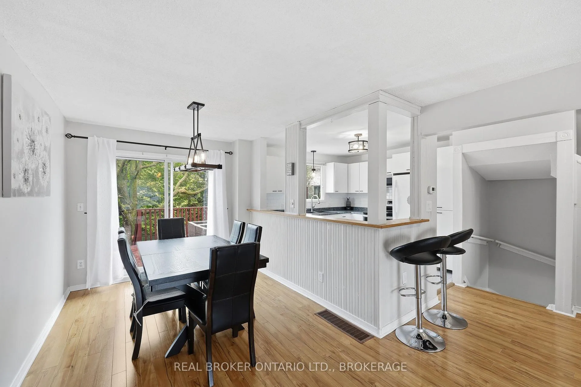 Photo 14 of 55 Limeridge Drive, Kingston, Kingston East (Incl Barret Crt) — HOMEH