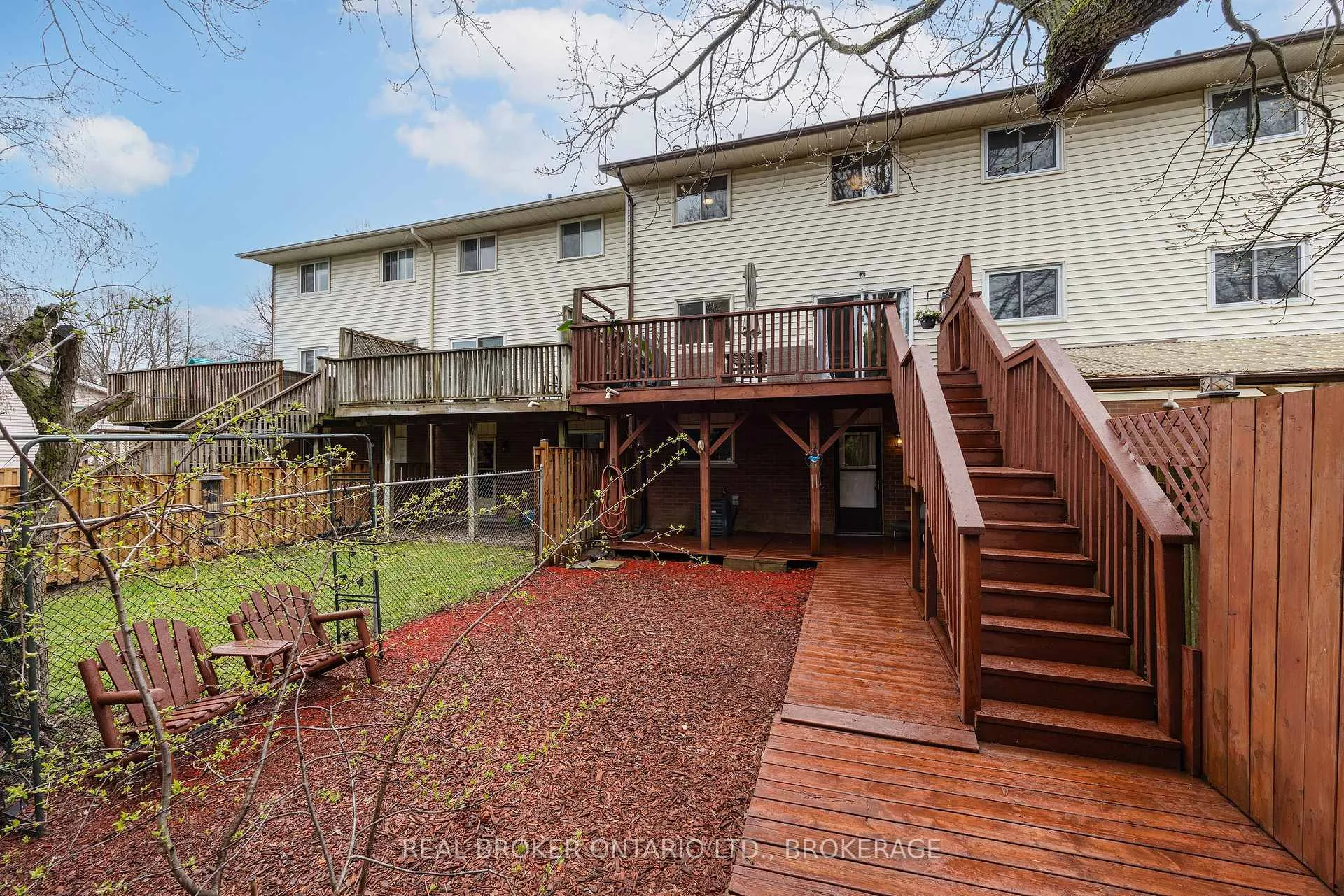 Photo 32 of 55 Limeridge Drive, Kingston, Kingston East (Incl Barret Crt) — HOMEH