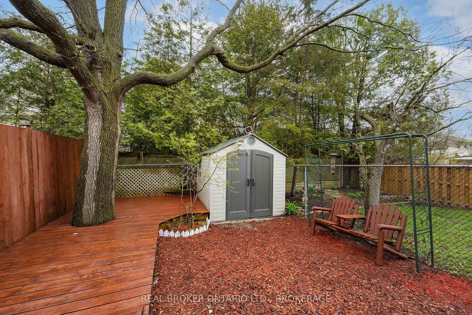 Photo 37 of 55 Limeridge Drive, Kingston, Kingston East (Incl Barret Crt) — HOMEH