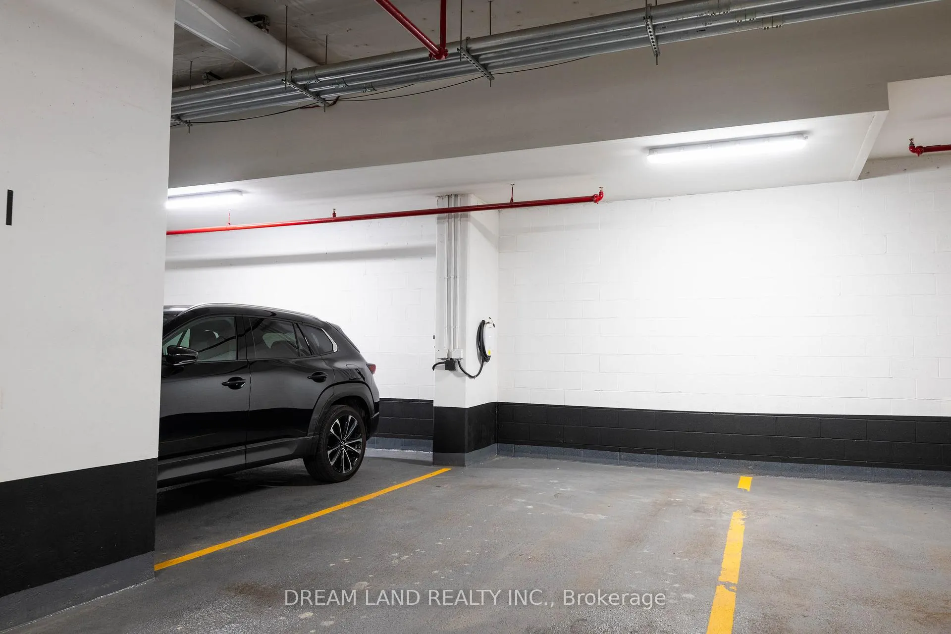 Photo 32 of Unit 621, 8 Tippett Road, North York, Clanton Park — HOMEH