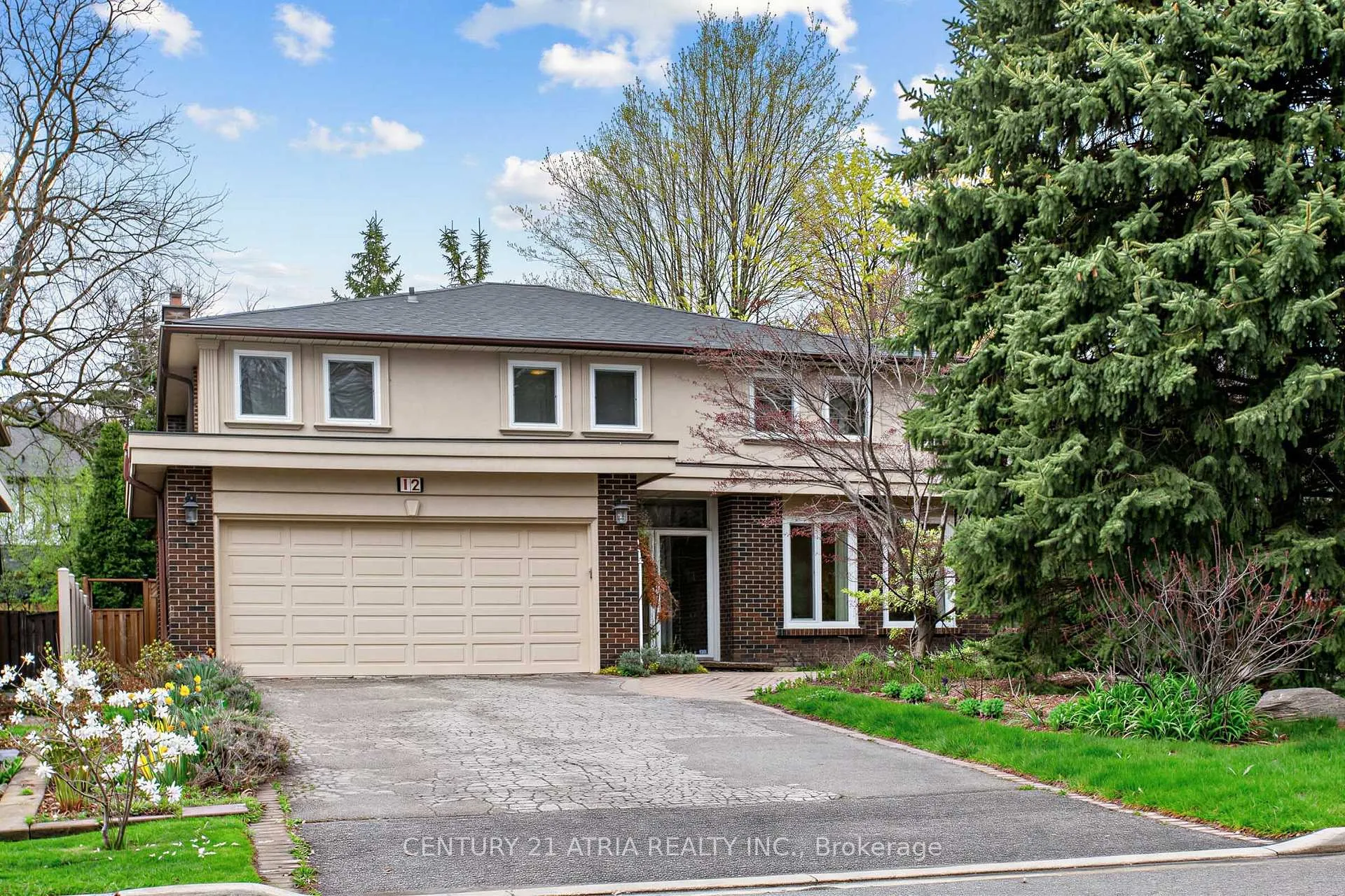 Photo 1 of 12 Granada Court, Markham, German Mills — HOMEH