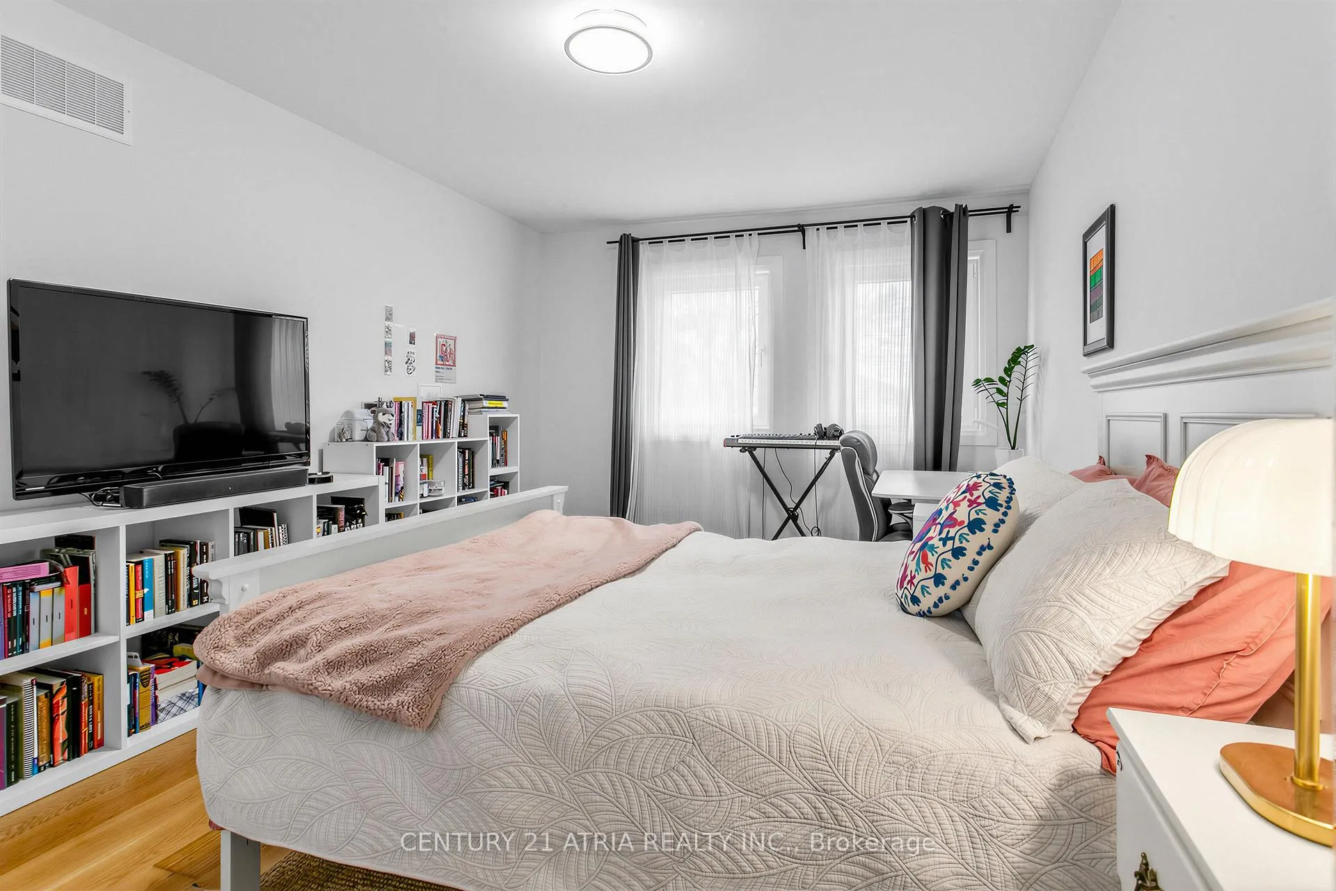 Photo 28 of 12 Granada Court, Markham, German Mills — HOMEH