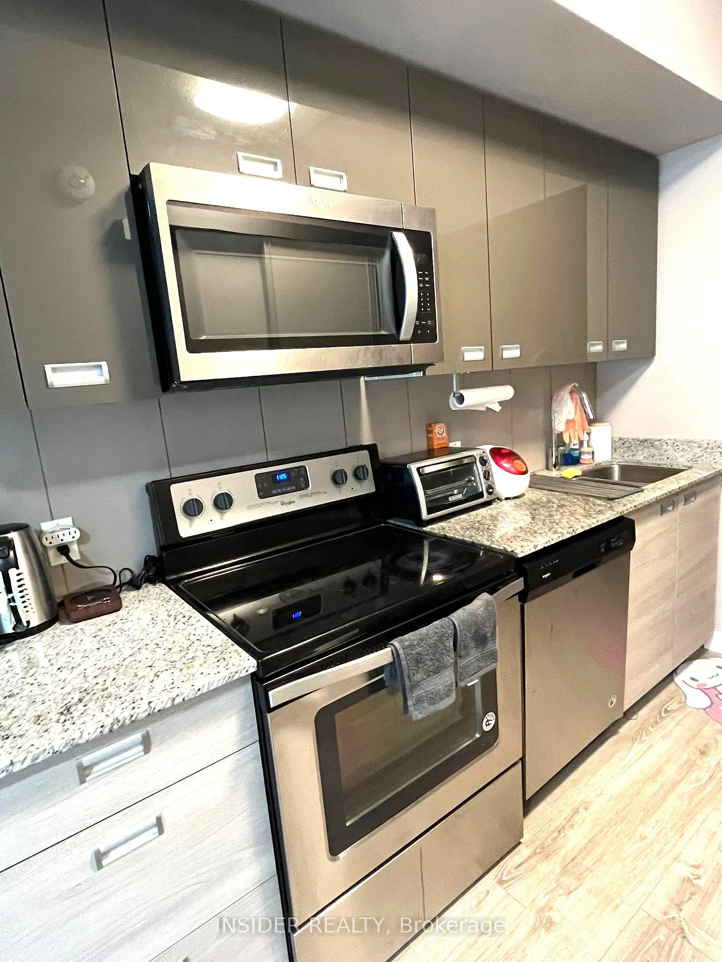 Photo 6 of Unit 314, 250 Albert Street, Waterloo, Beechwood/University — HOMEH