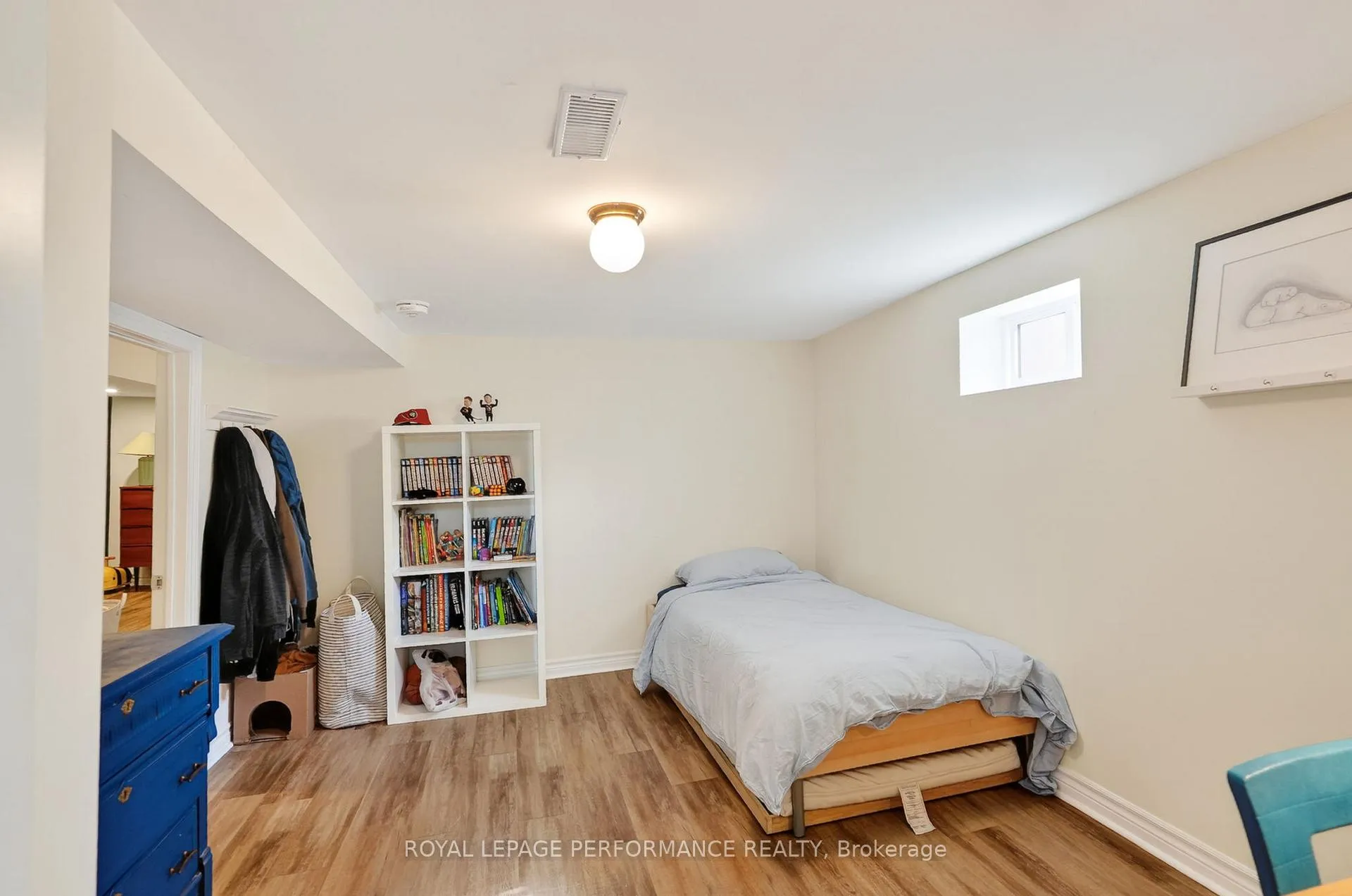 Photo 32 of 317 Shakespeare Street, Ottawa, Vanier — HOMEH