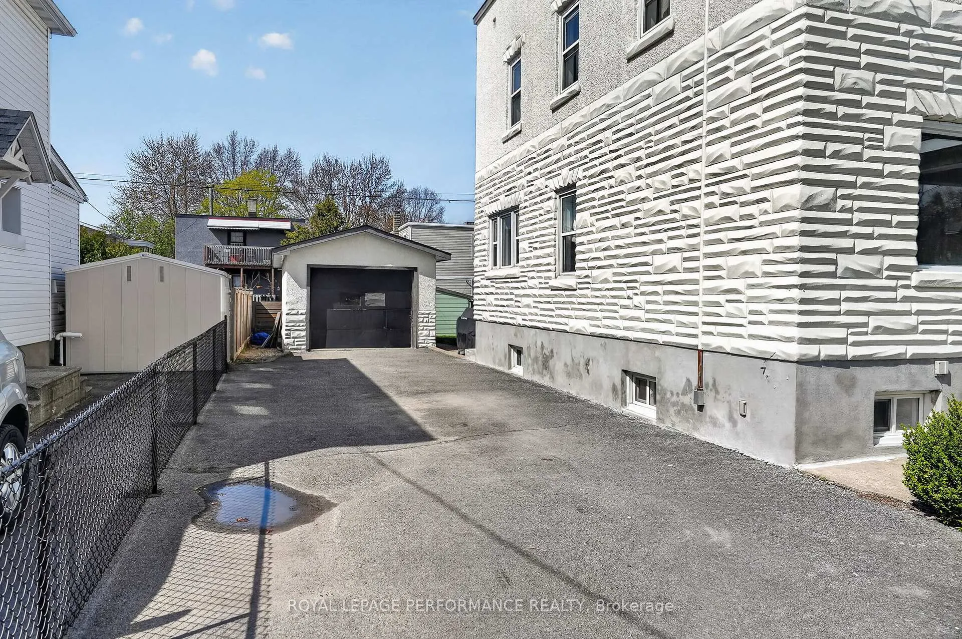 Photo 33 of 317 Shakespeare Street, Ottawa, Vanier — HOMEH