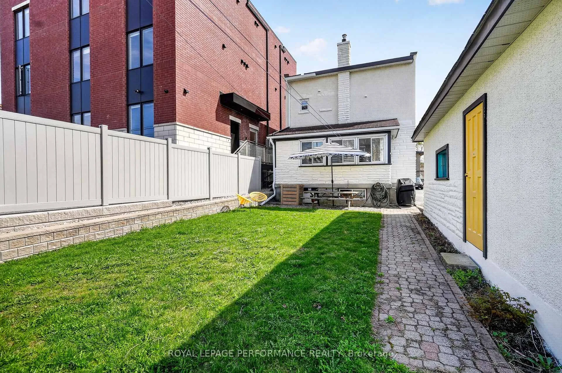 Photo 35 of 317 Shakespeare Street, Ottawa, Vanier — HOMEH