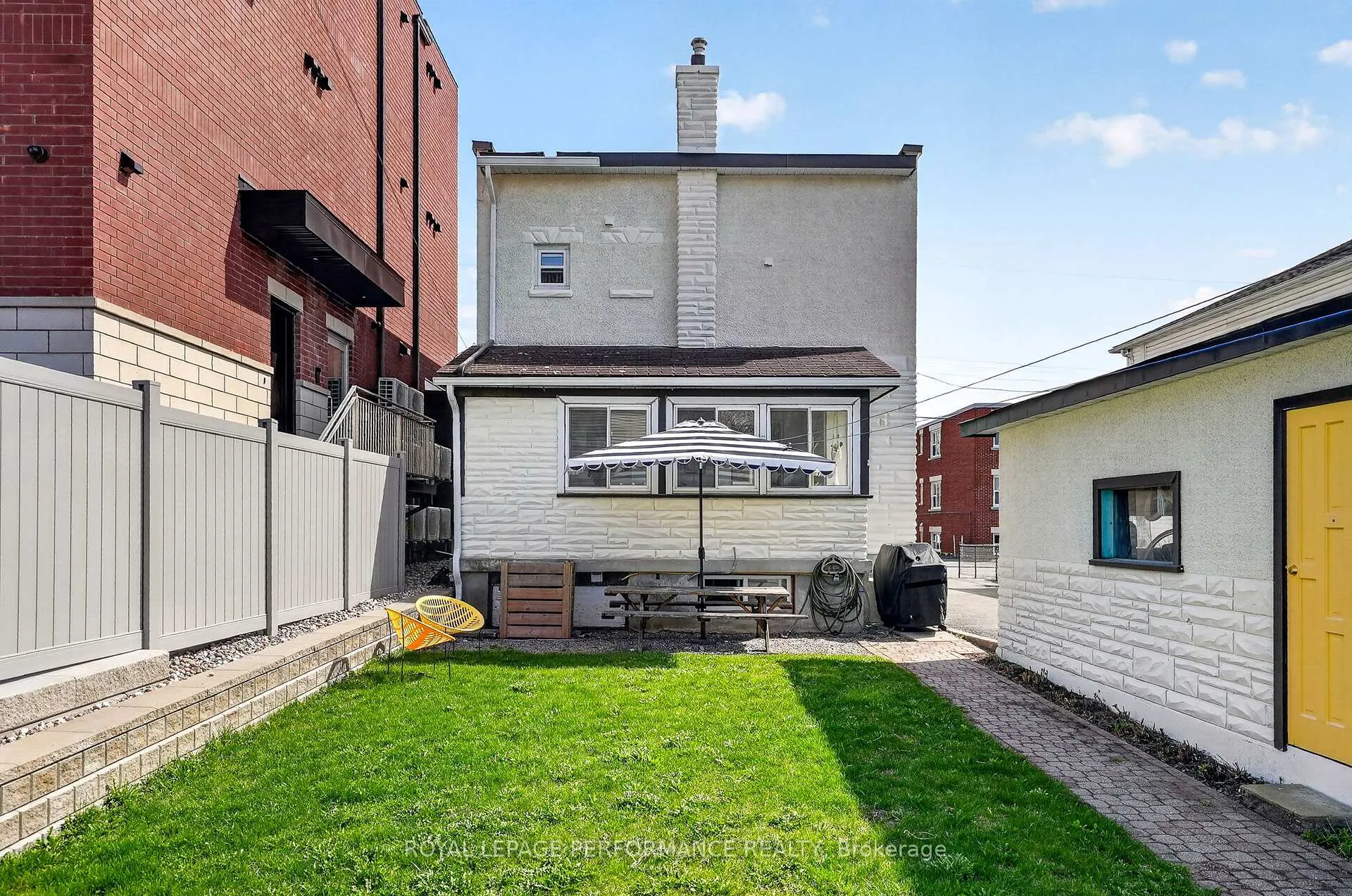 Photo 37 of 317 Shakespeare Street, Ottawa, Vanier — HOMEH