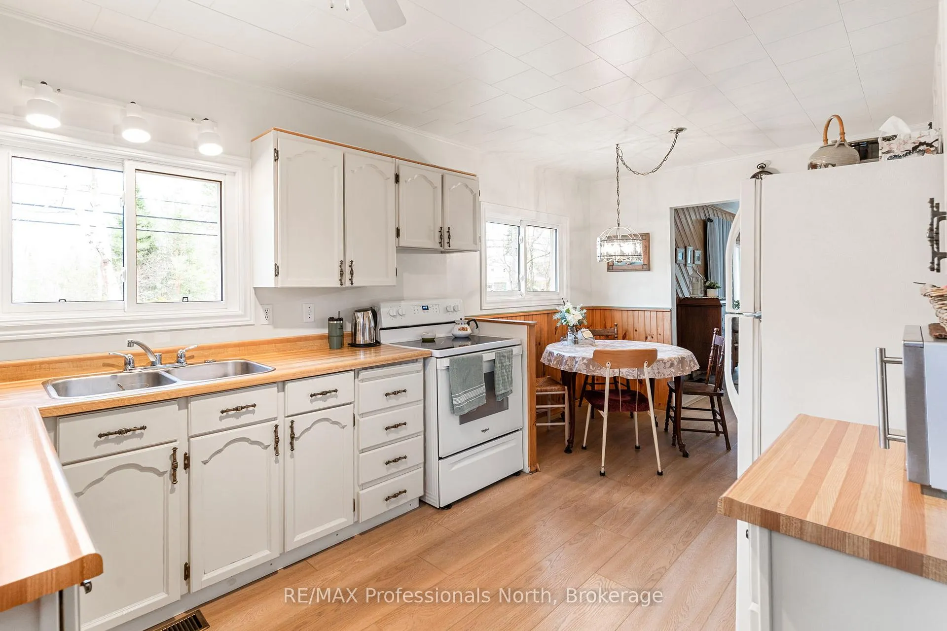 Photo 7 of 2195 Loop Road, Highlands East, Monmouth — HOMEH