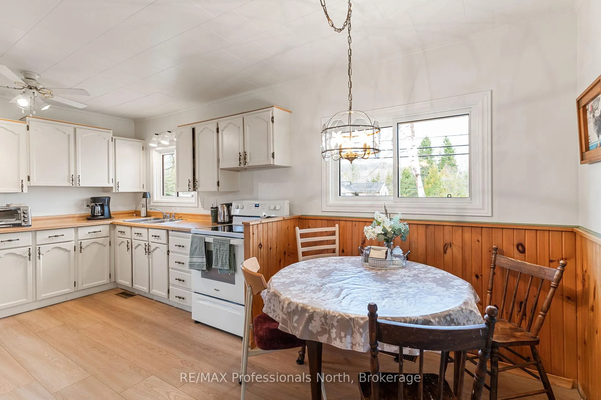 Photo 11 of 2195 Loop Road, Highlands East, Monmouth — HOMEH