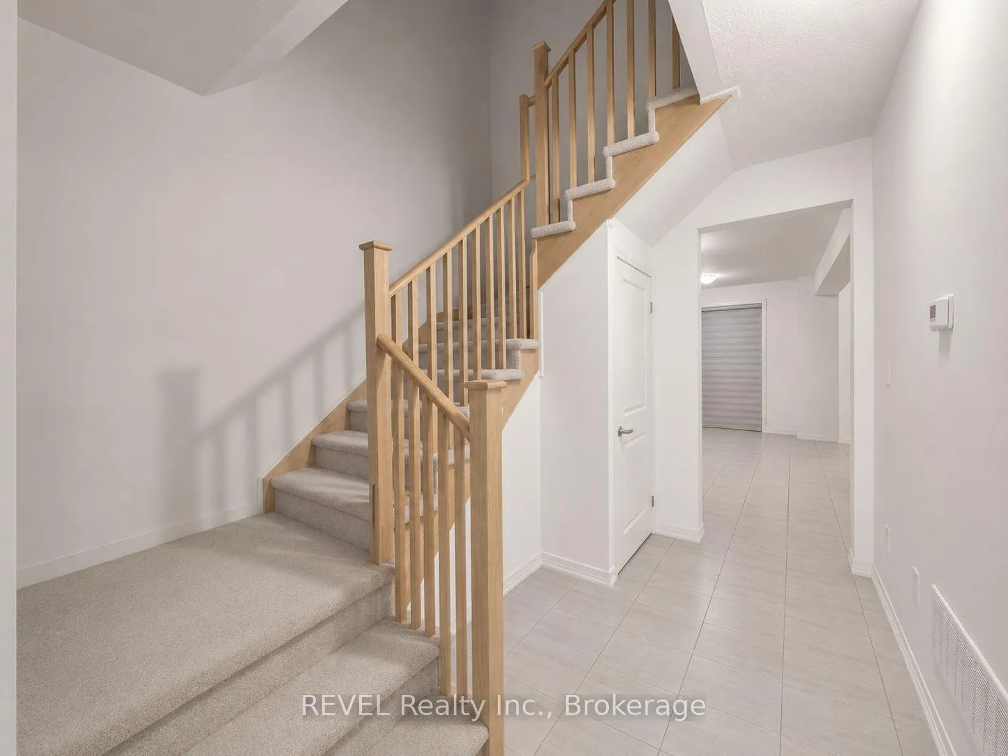 Photo 3 of Unit 18, 7441 Baycrest Common, Niagara Falls, Oldfield — HOMEH