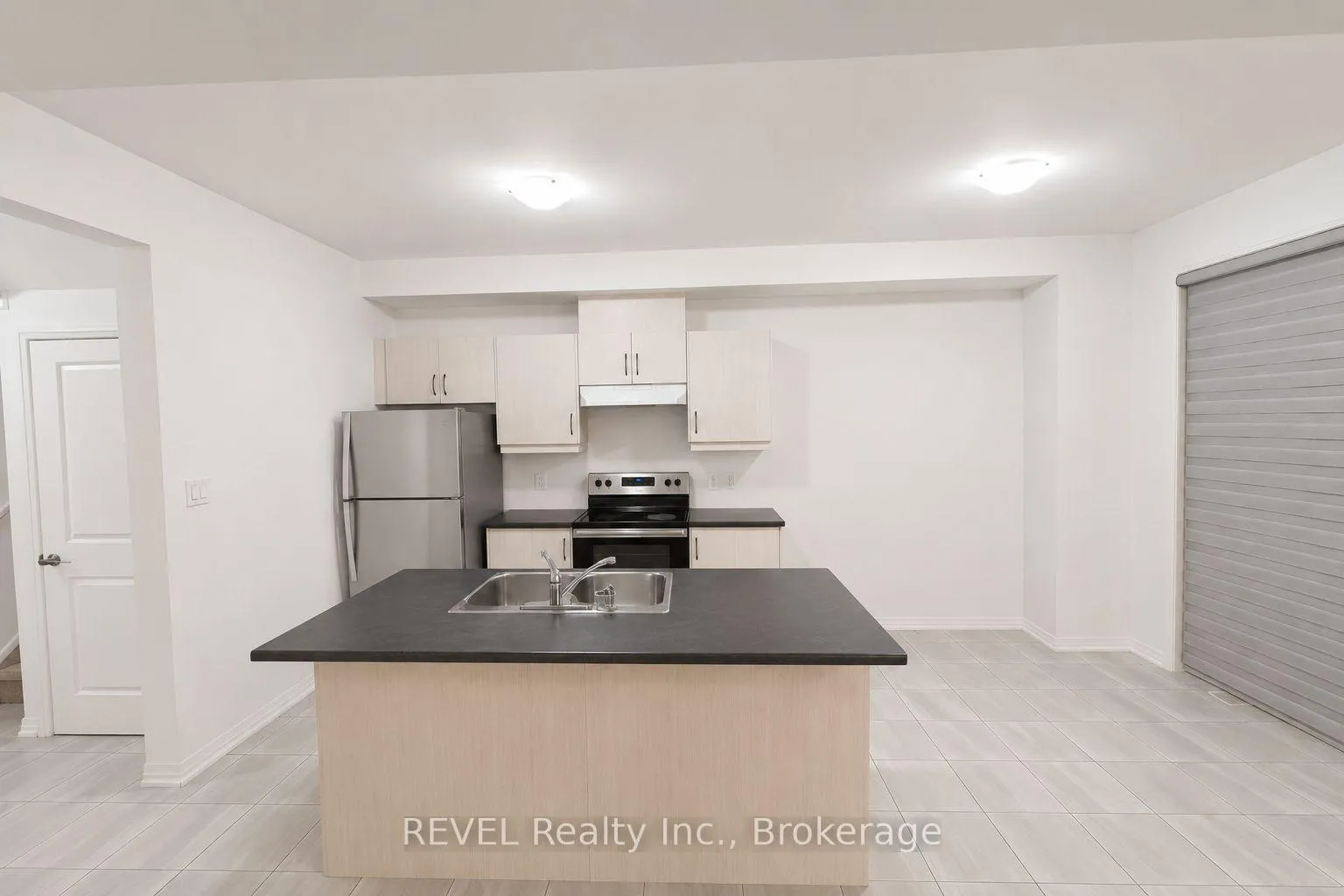 Photo 6 of Unit 18, 7441 Baycrest Common, Niagara Falls, Oldfield — HOMEH