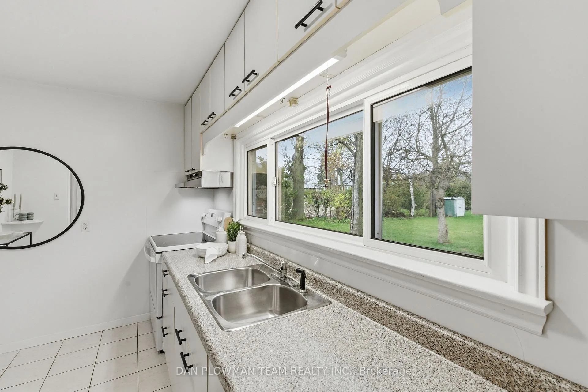 Photo 12 of 108 Powell Road, Whitby, Blue Grass Meadows — HOMEH