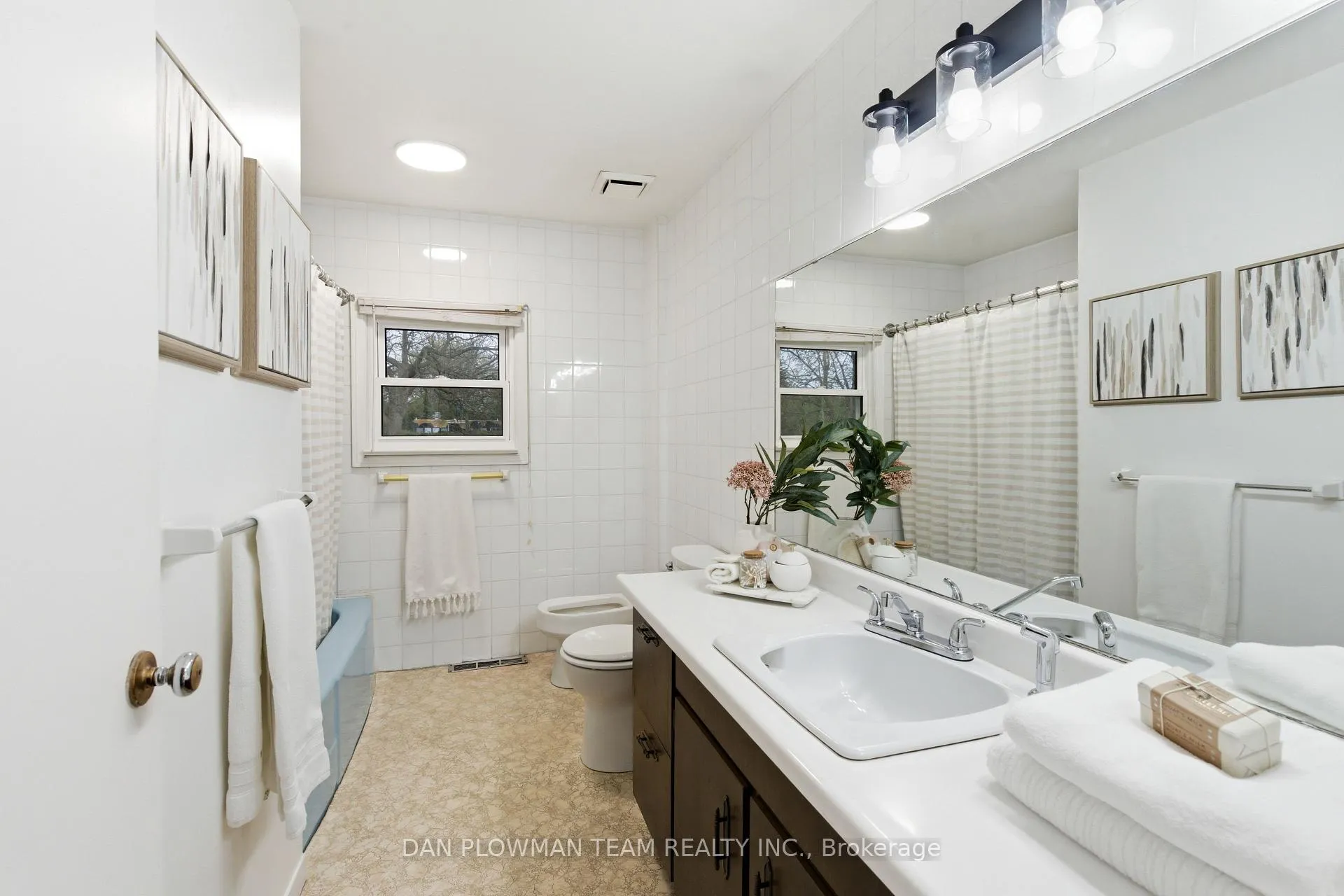 Photo 22 of 108 Powell Road, Whitby, Blue Grass Meadows — HOMEH