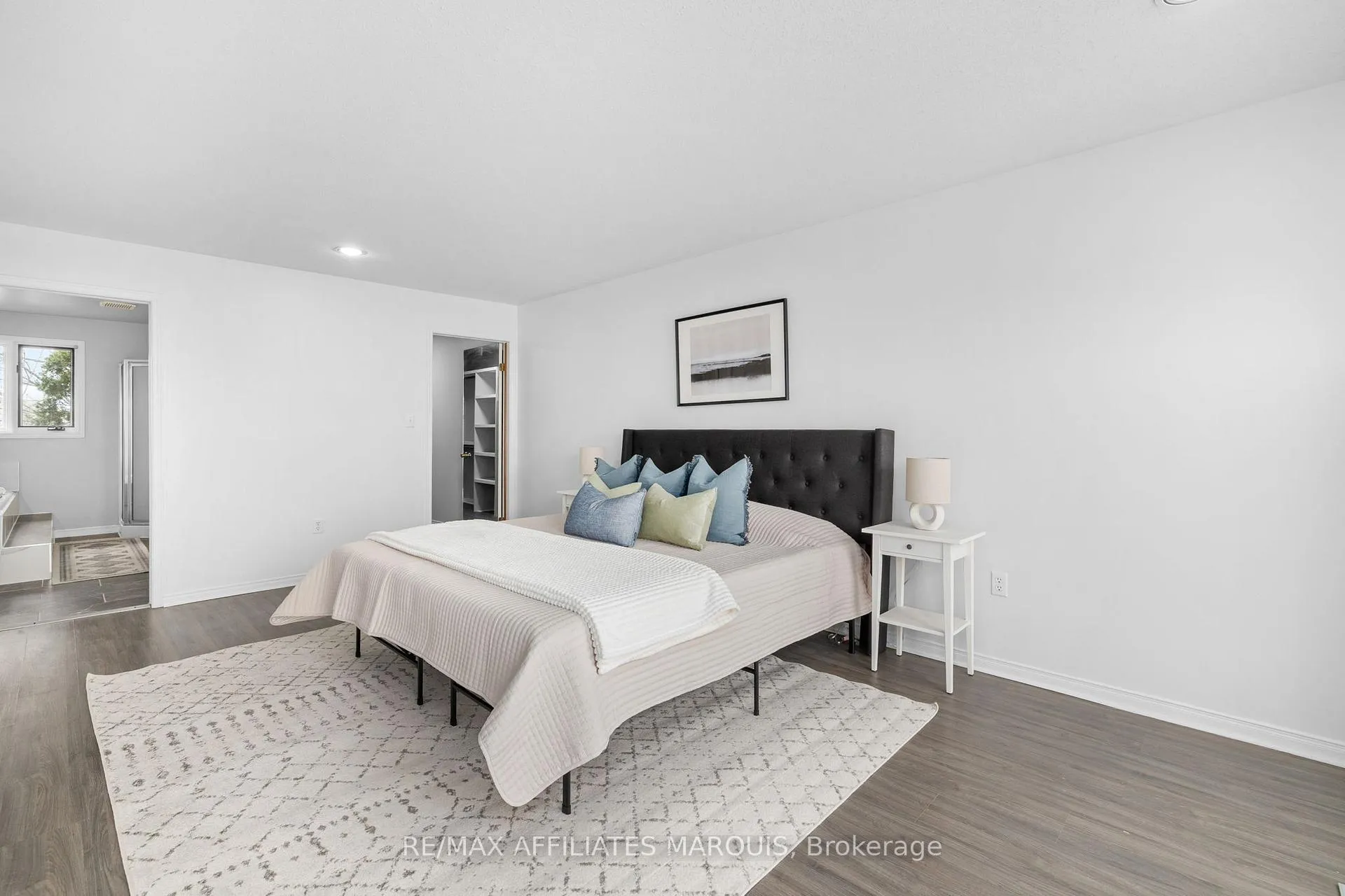 Photo 24 of 15 Davis Drive, Smiths Falls — HOMEH
