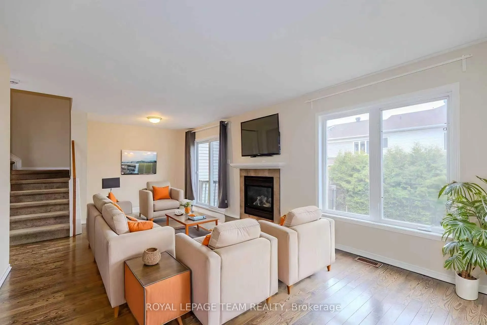 Photo 18 of 263 Cresthaven Drive, Ottawa, Barrhaven East — HOMEH