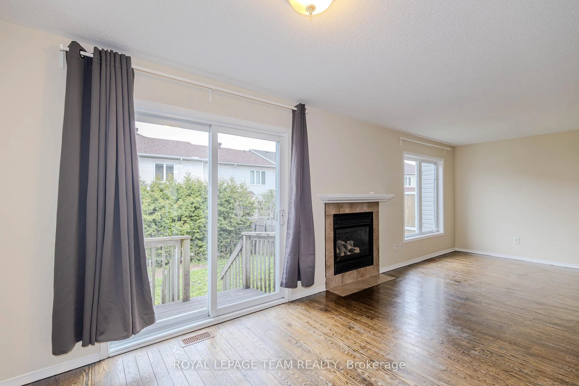 Photo 19 of 263 Cresthaven Drive, Ottawa, Barrhaven East — HOMEH