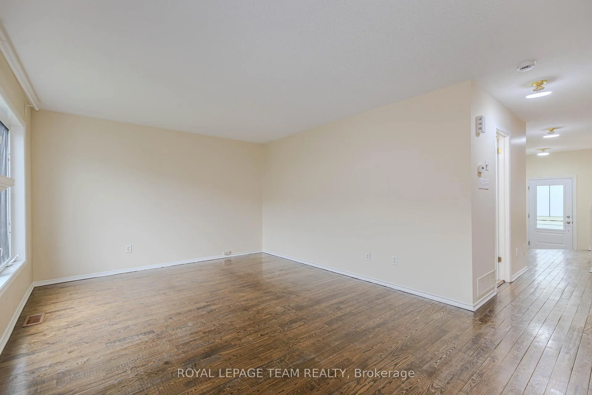 Photo 21 of 263 Cresthaven Drive, Ottawa, Barrhaven East — HOMEH