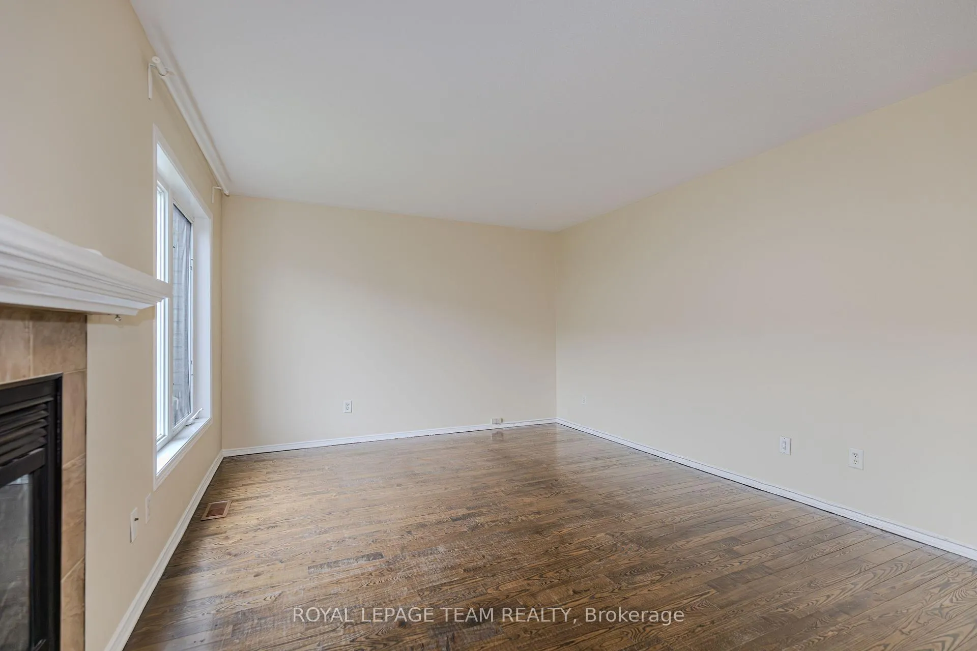 Photo 22 of 263 Cresthaven Drive, Ottawa, Barrhaven East — HOMEH