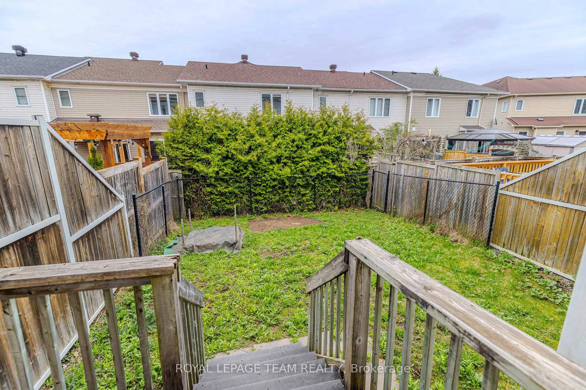 Photo 25 of 263 Cresthaven Drive, Ottawa, Barrhaven East — HOMEH