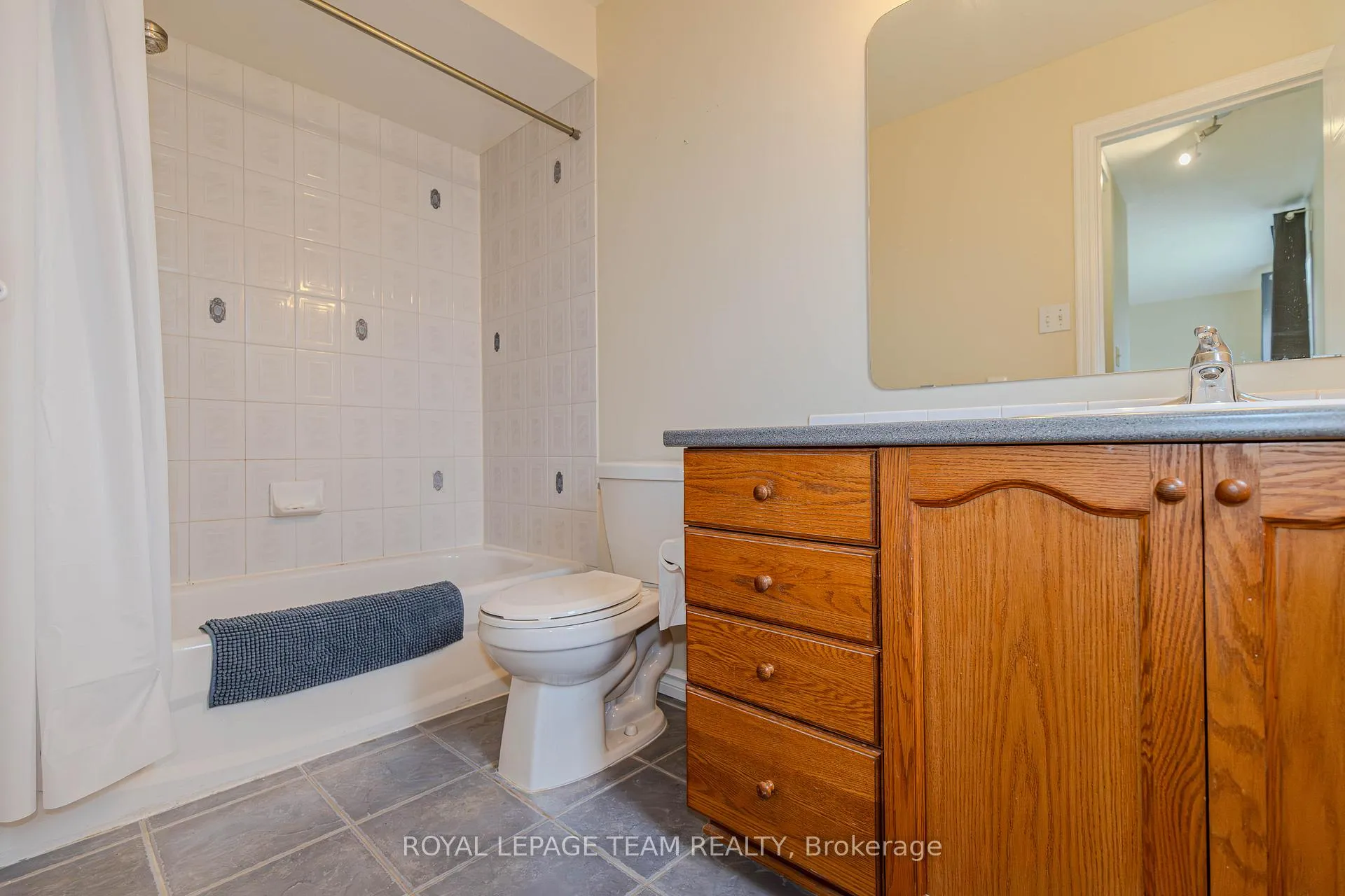 Photo 34 of 263 Cresthaven Drive, Ottawa, Barrhaven East — HOMEH