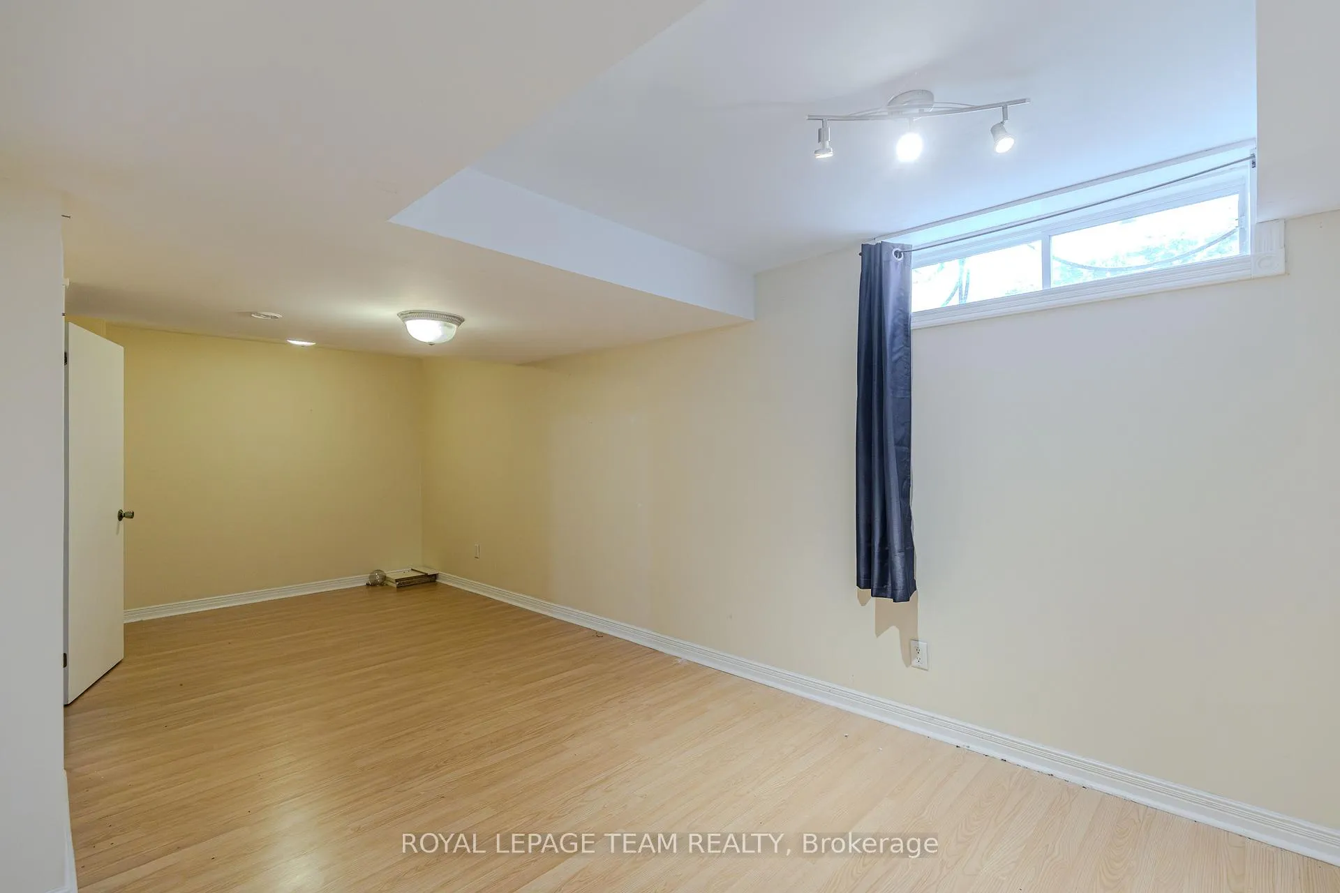 Photo 48 of 263 Cresthaven Drive, Ottawa, Barrhaven East — HOMEH