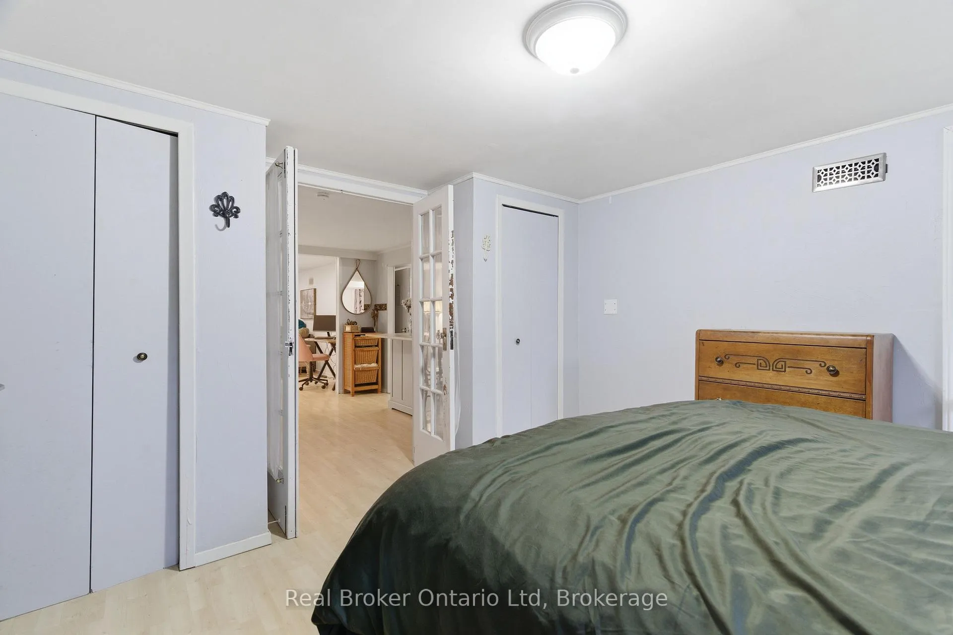 Photo 34 of 6 Eleanor Court, Guelph, Grange Road — HOMEH