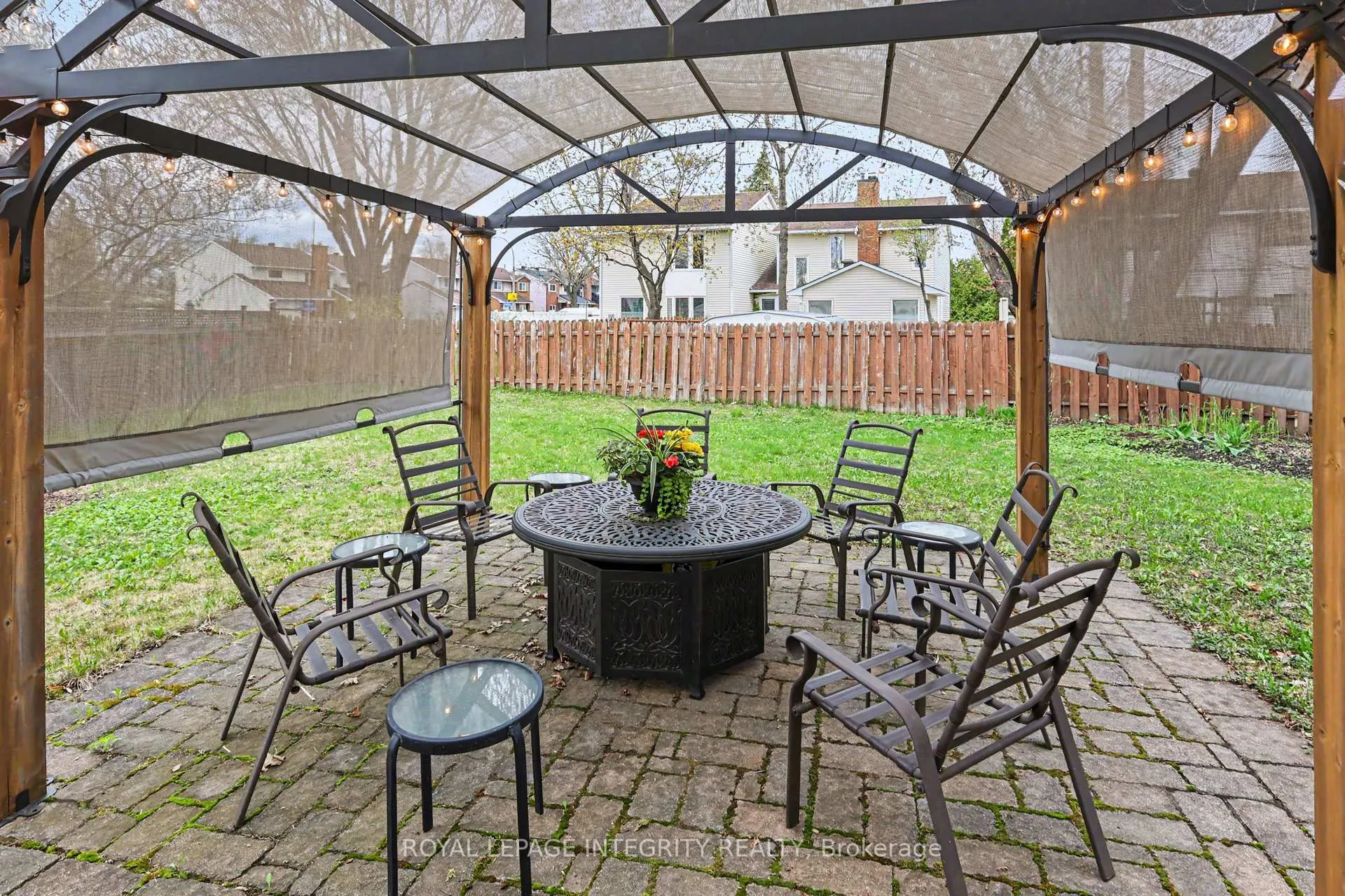 Photo 17 of 1138 St Germain Crescent, Ottawa, Convent Glen North — HOMEH