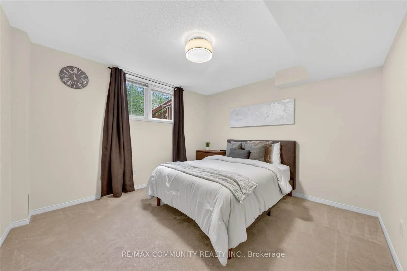 Photo 31 of 25 Loughlin Hill Crescent E, Ajax, Central East — HOMEH