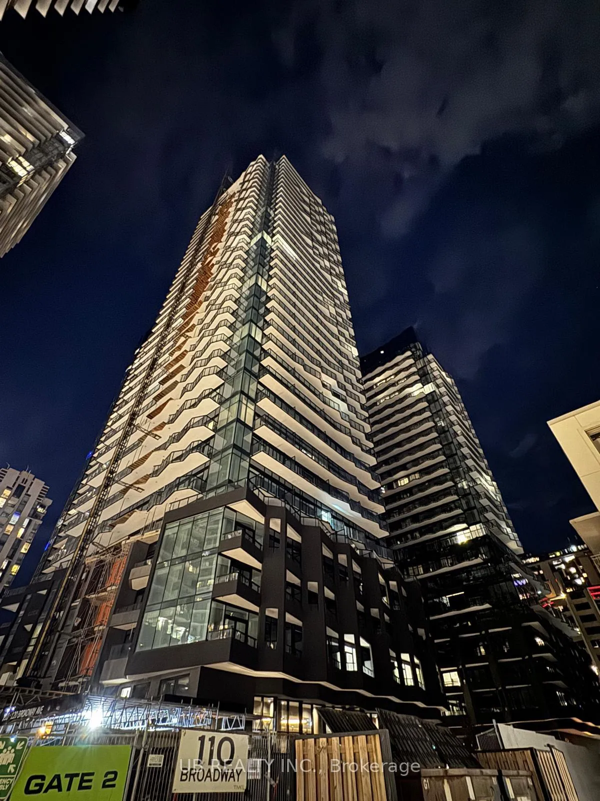 Photo 1 of Unit 1009S, 110 Broadway Avenue, Toronto, Mount Pleasant West — HOMEH