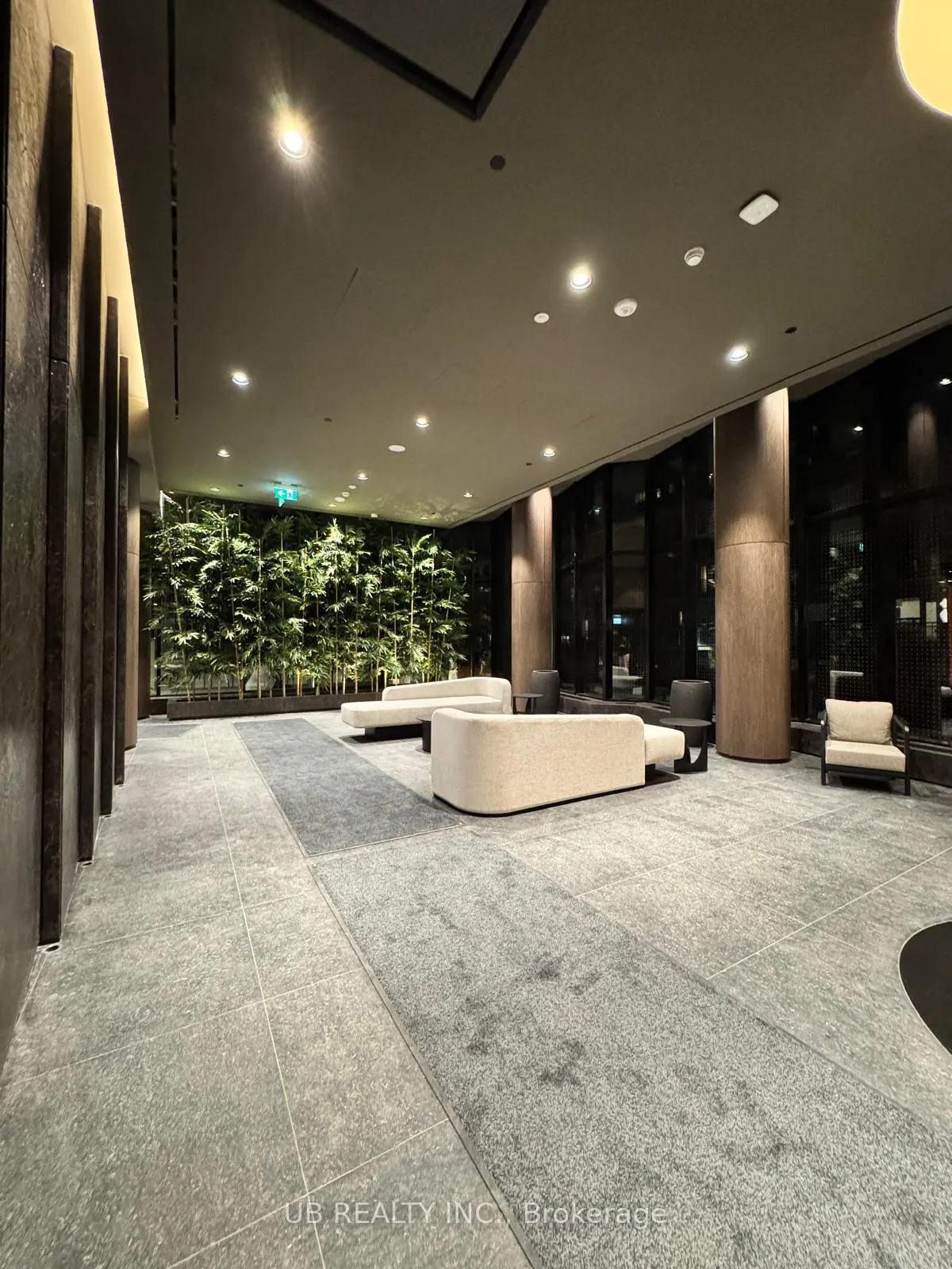 Photo 6 of Unit 1009S, 110 Broadway Avenue, Toronto, Mount Pleasant West — HOMEH
