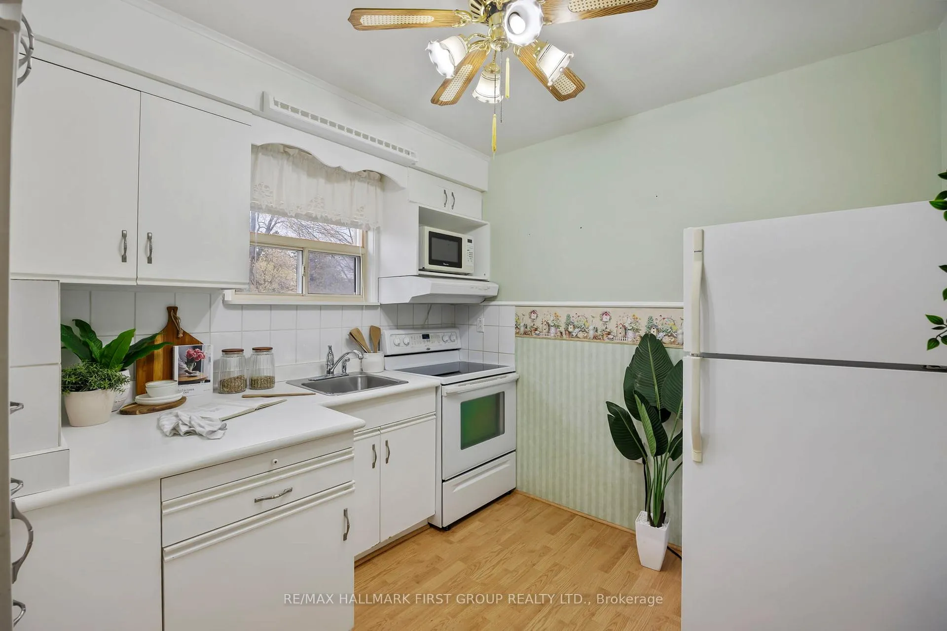 Photo 15 of 53 Billingsgate Crescent, Ajax, South East — HOMEH
